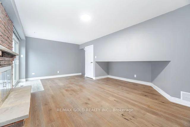 137 Dean Park Rd, Toronto, ON M1B2W8 | 4 Bedroom 4 Bathroom Detached House | Image 33