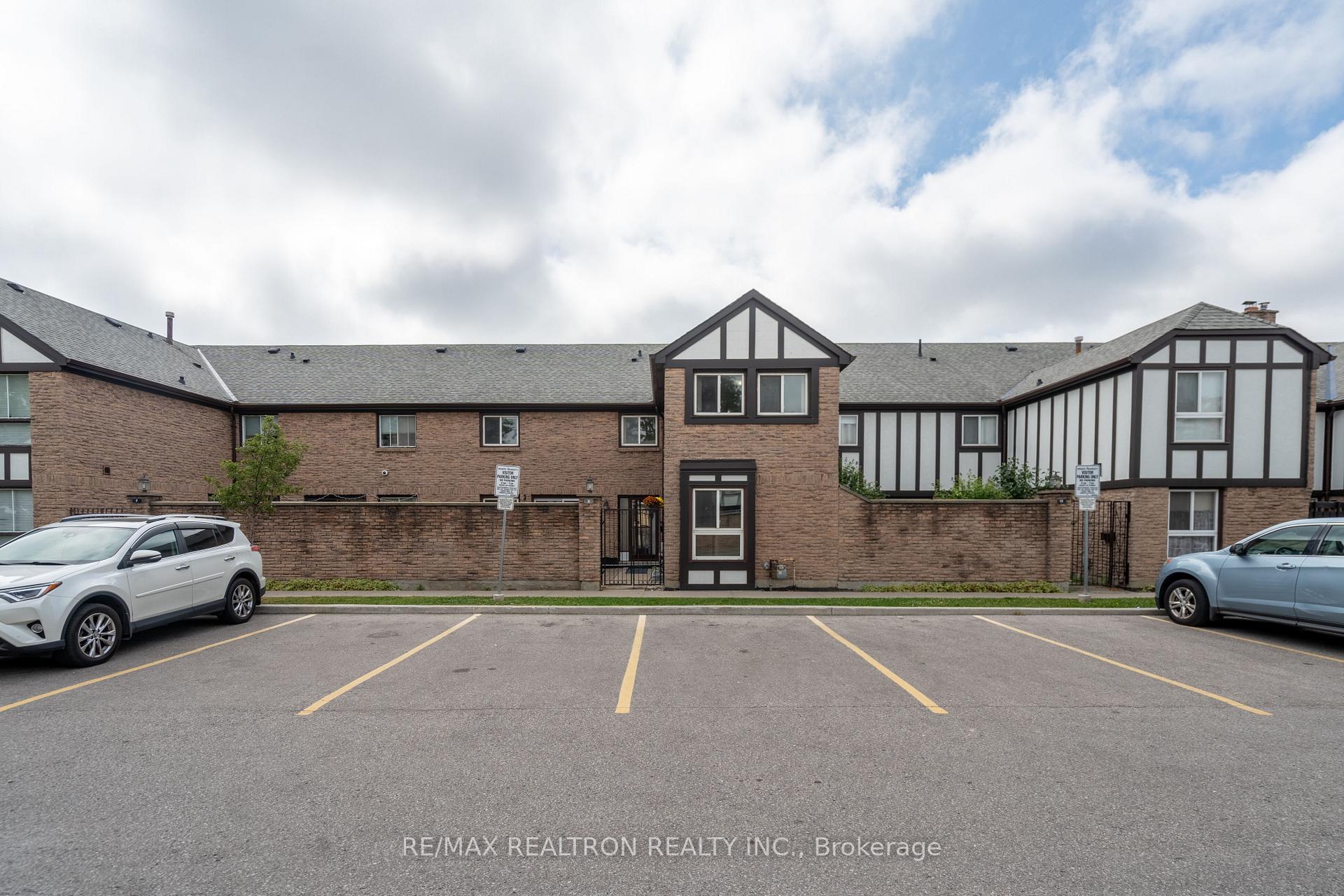 #9 - 2 Dailing Gate, Toronto, ON M1B1Z8 | 3 Bedroom 3 Bathroom Condo Townhouse | Image 1