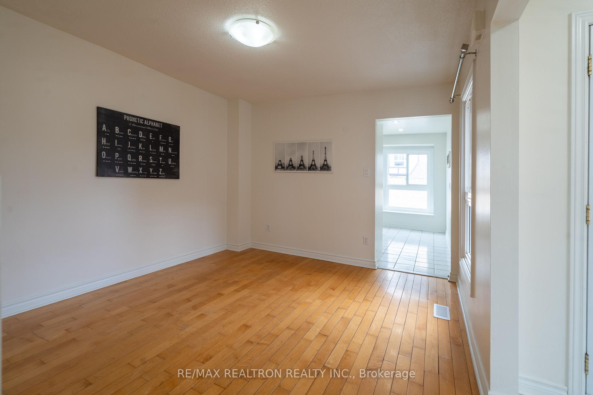 #9 - 2 Dailing Gate, Toronto, ON M1B1Z8 | 3 Bedroom 3 Bathroom Condo Townhouse | Image 10