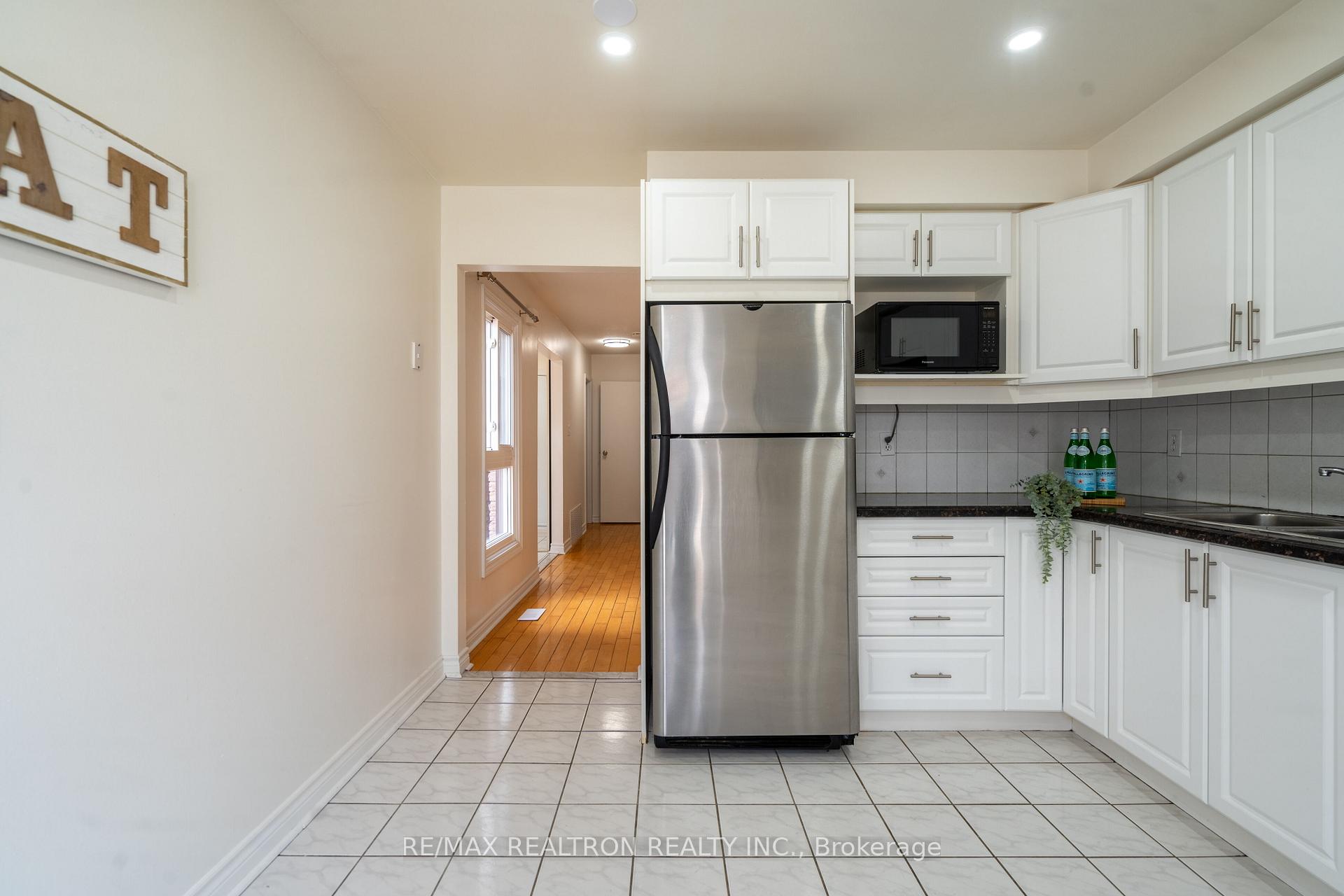 #9 - 2 Dailing Gate, Toronto, ON M1B1Z8 | 3 Bedroom 3 Bathroom Condo Townhouse | Image 14