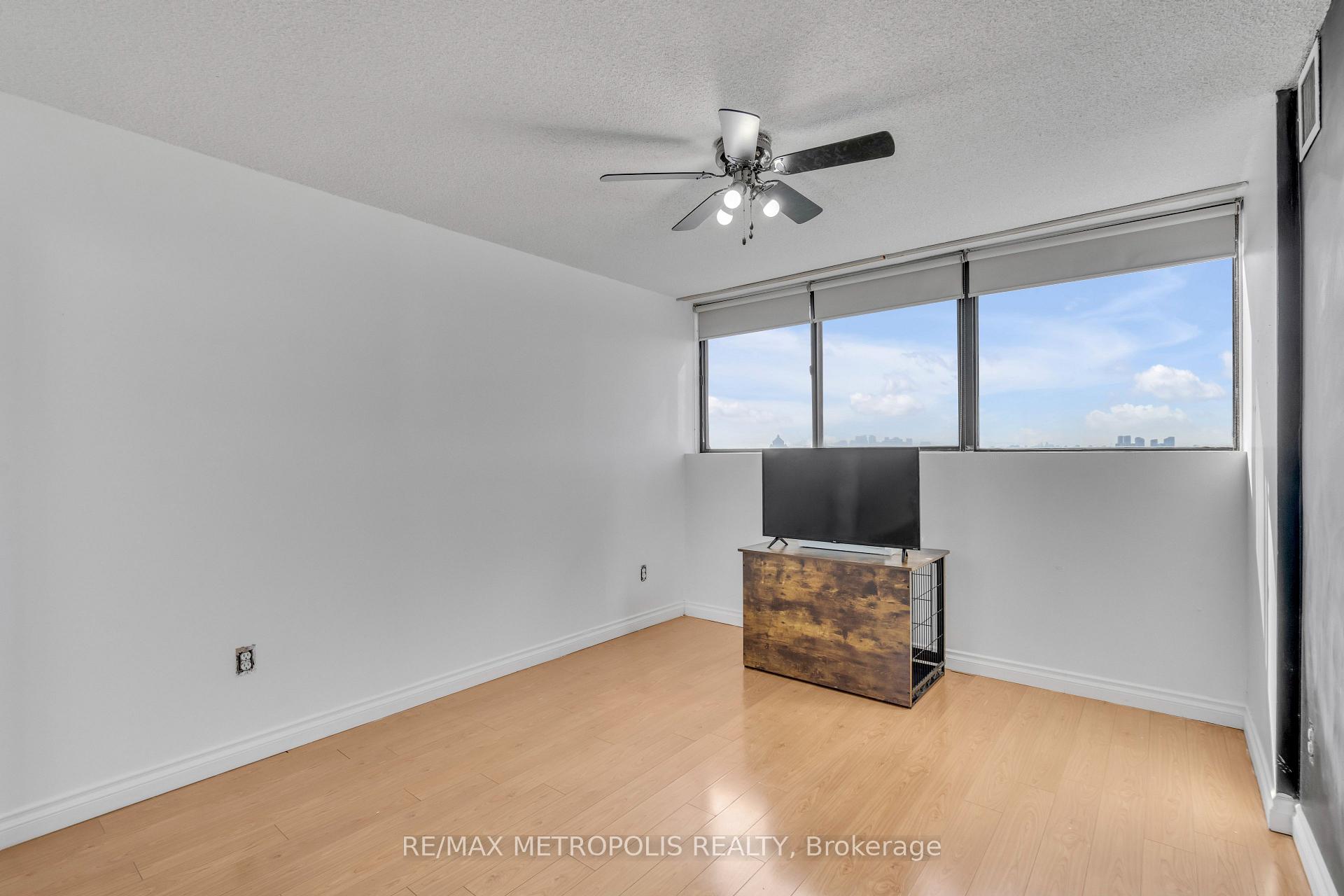 #1105 - 99 Blackwell Ave, Toronto, ON M1B3R5 | 2 Bedroom 2 Bathroom Condo Apt | Image 6