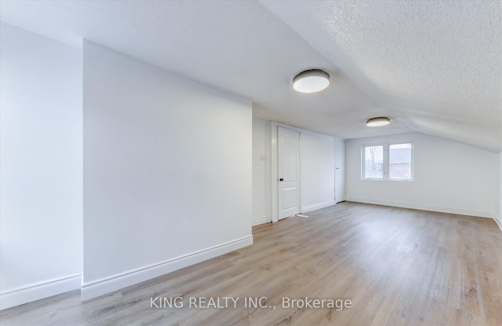 119 Celina St, Oshawa, ON L1H4N3 | 2 Bedroom 2 Bathroom Detached House | Image 17