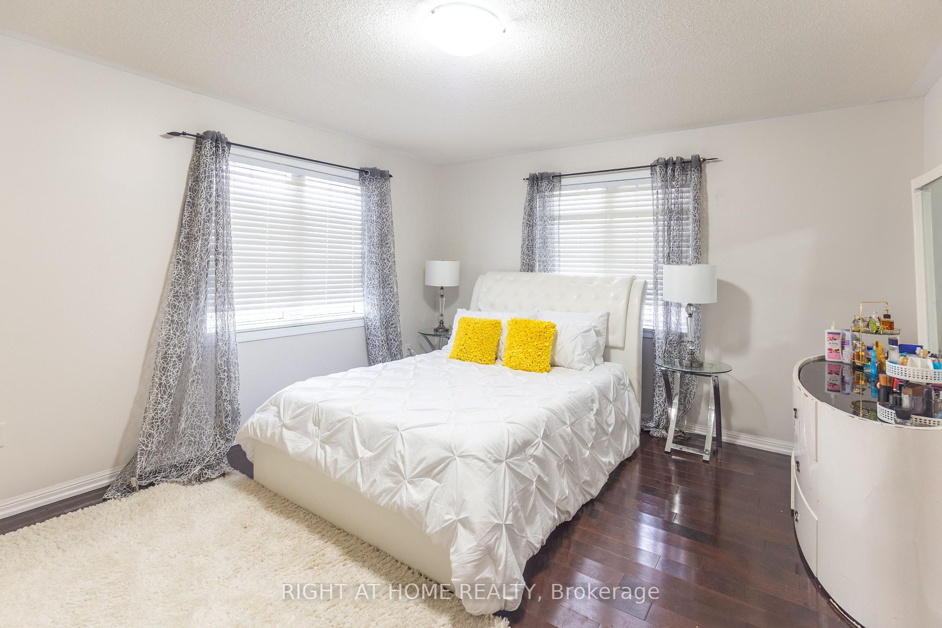 62 Antelope Dr, Toronto, ON M1B6K5 | 4 Bedroom 4 Bathroom Detached House | Image 11