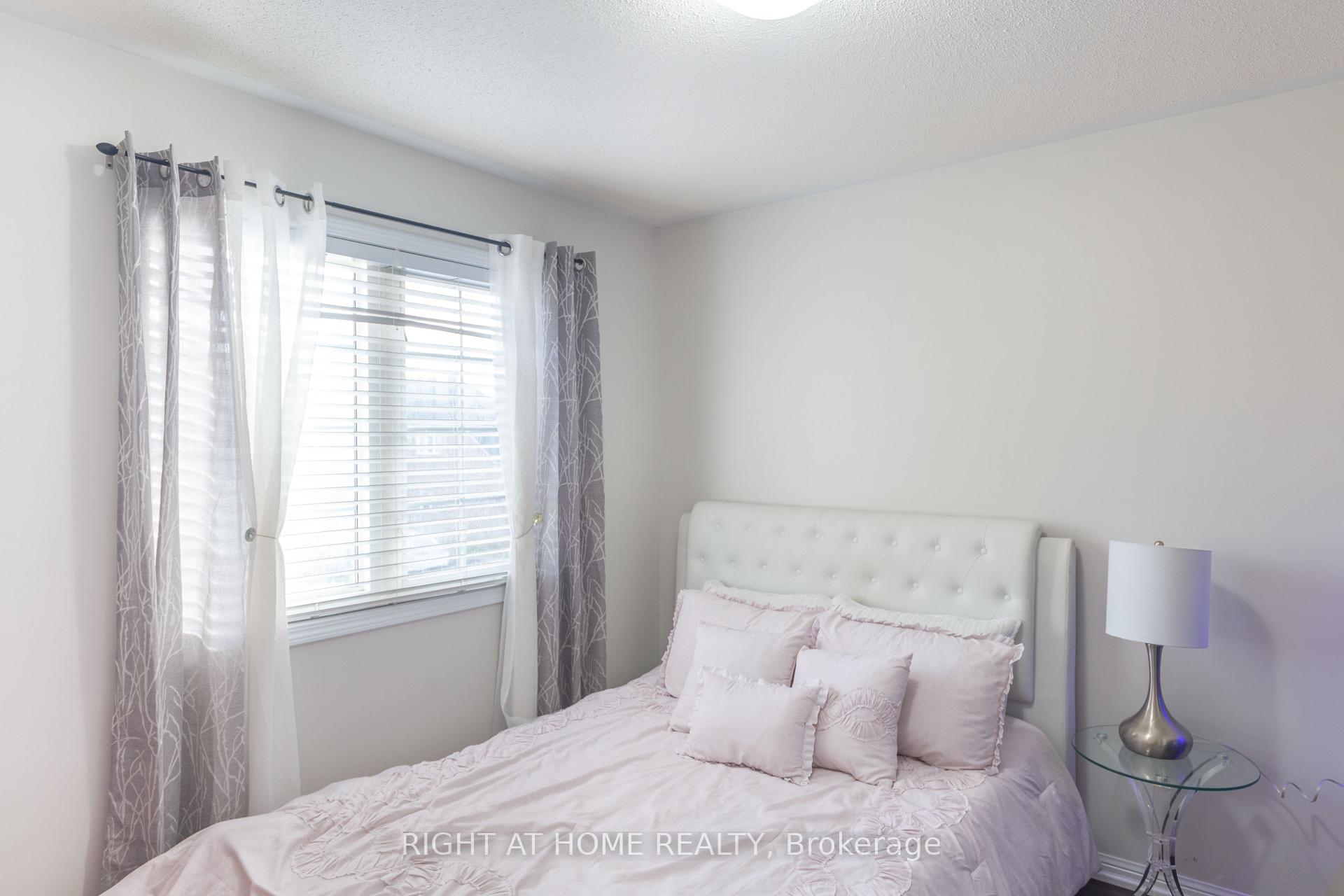 62 Antelope Dr, Toronto, ON M1B6K5 | 4 Bedroom 4 Bathroom Detached House | Image 18