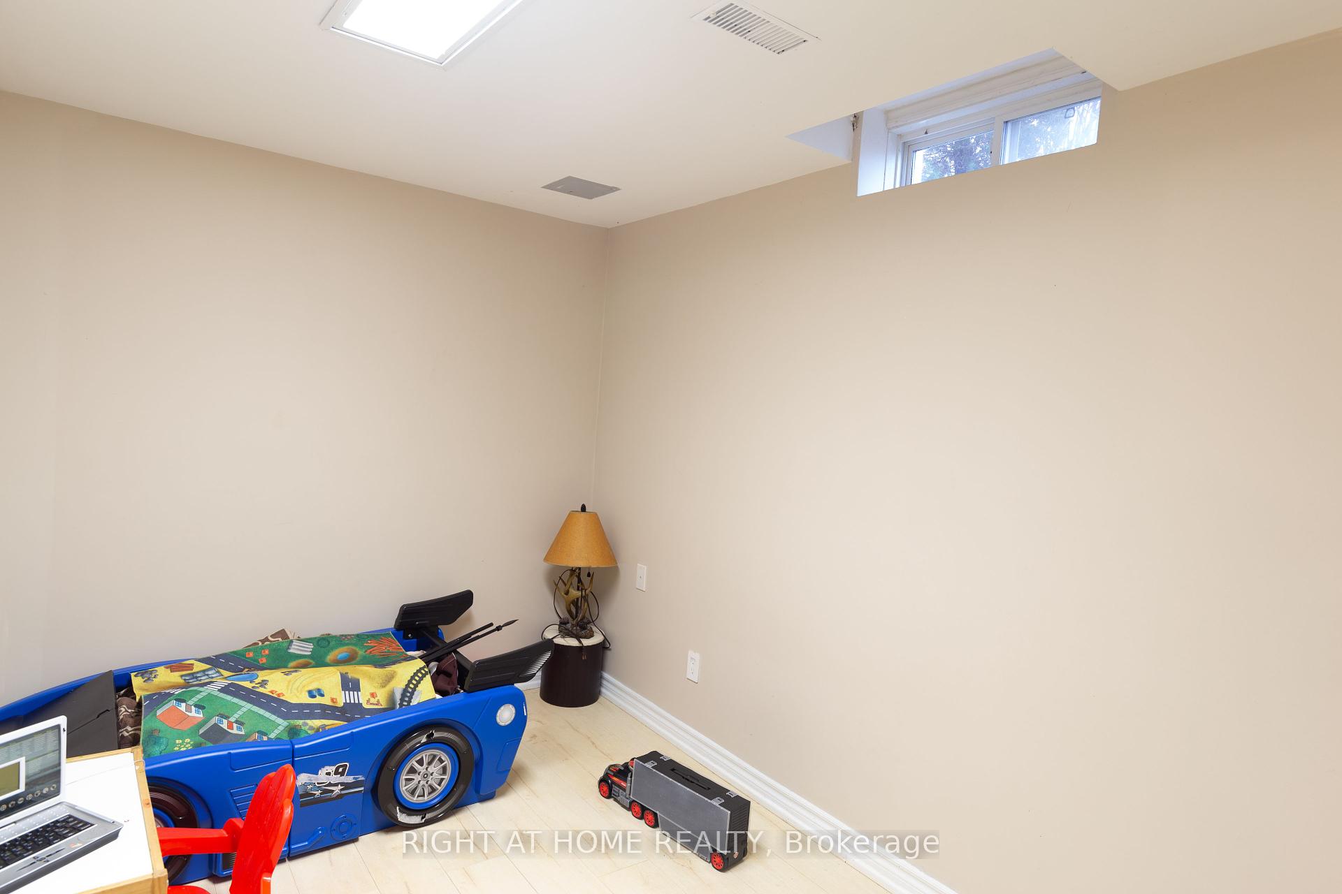 62 Antelope Dr, Toronto, ON M1B6K5 | 4 Bedroom 4 Bathroom Detached House | Image 21