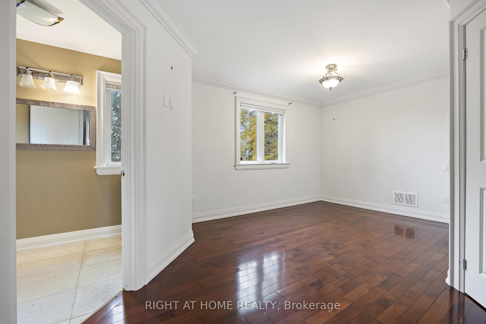 25 Meadowvale Rd, Toronto, ON M1C1R7 | 4 Bedroom 6 Bathroom Detached House | Image 23