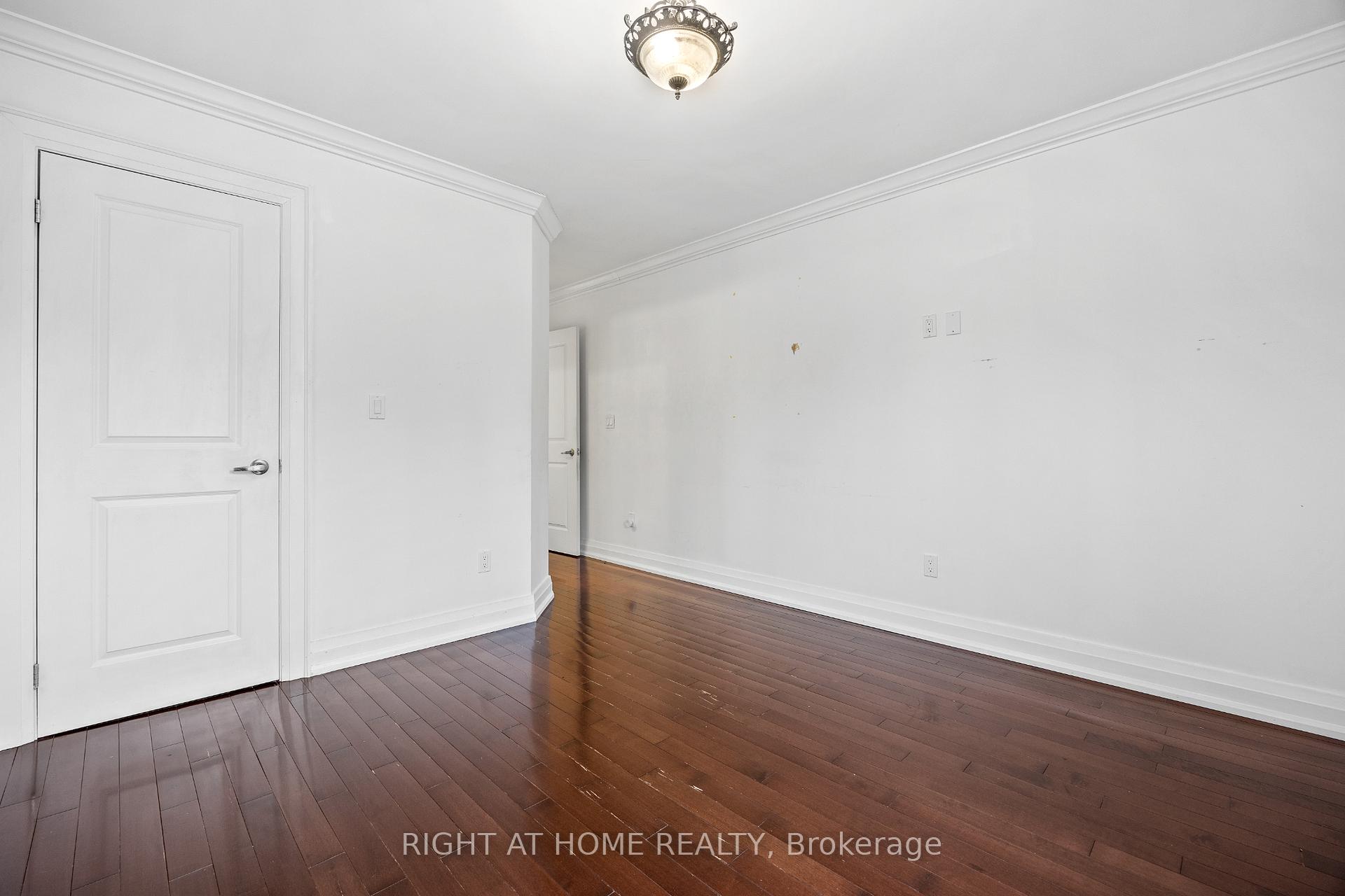 25 Meadowvale Rd, Toronto, ON M1C1R7 | 4 Bedroom 6 Bathroom Detached House | Image 29