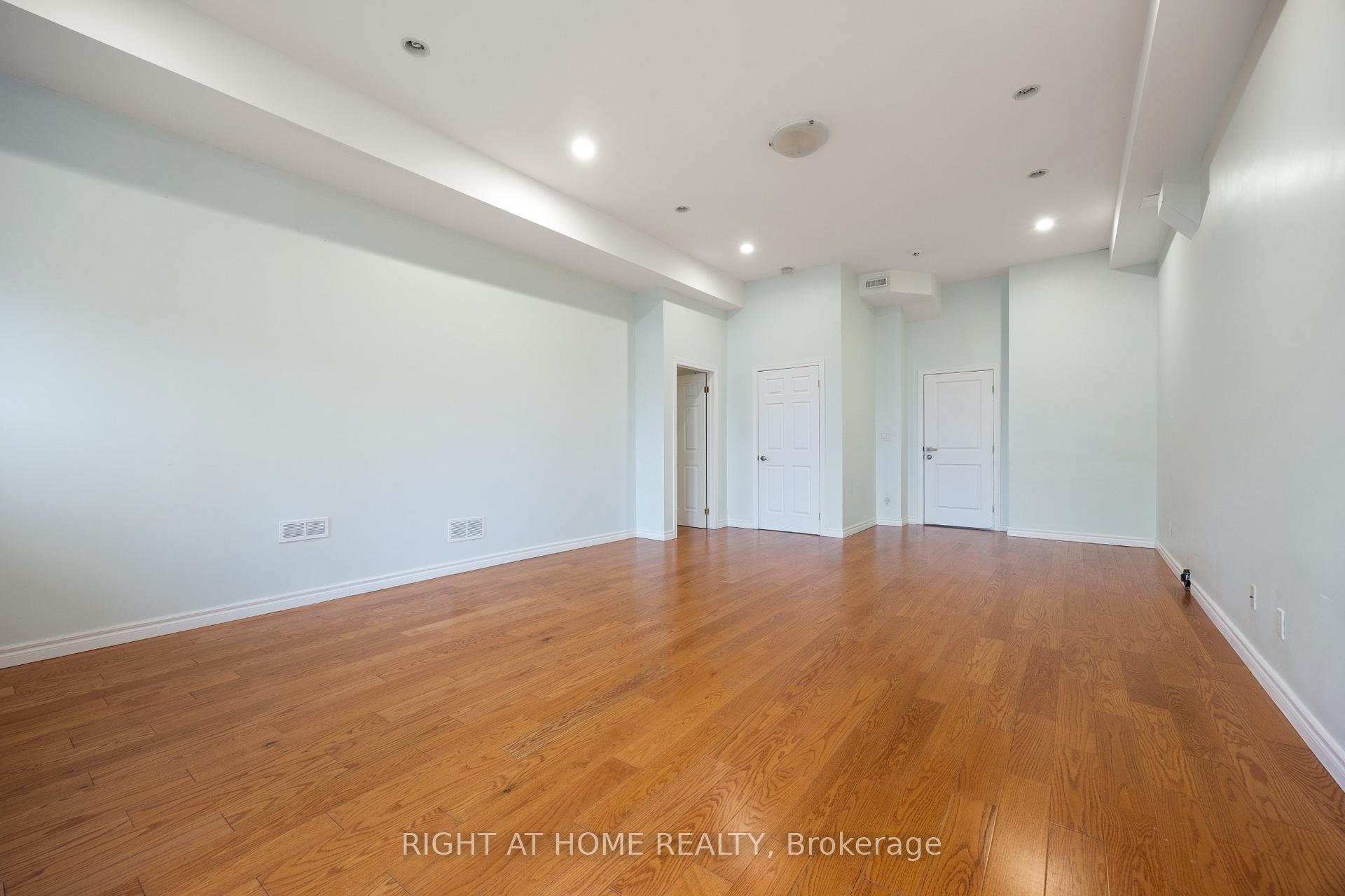 25 Meadowvale Rd, Toronto, ON M1C1R7 | 4 Bedroom 6 Bathroom Detached House | Image 30