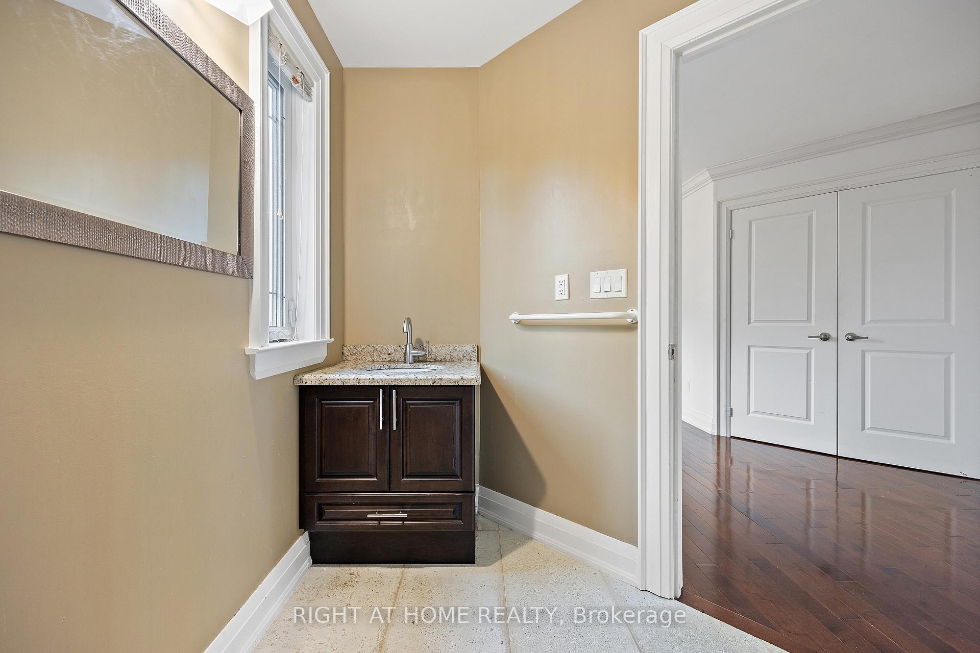 25 Meadowvale Rd, Toronto, ON M1C1R7 | 4 Bedroom 6 Bathroom Detached House | Image 32