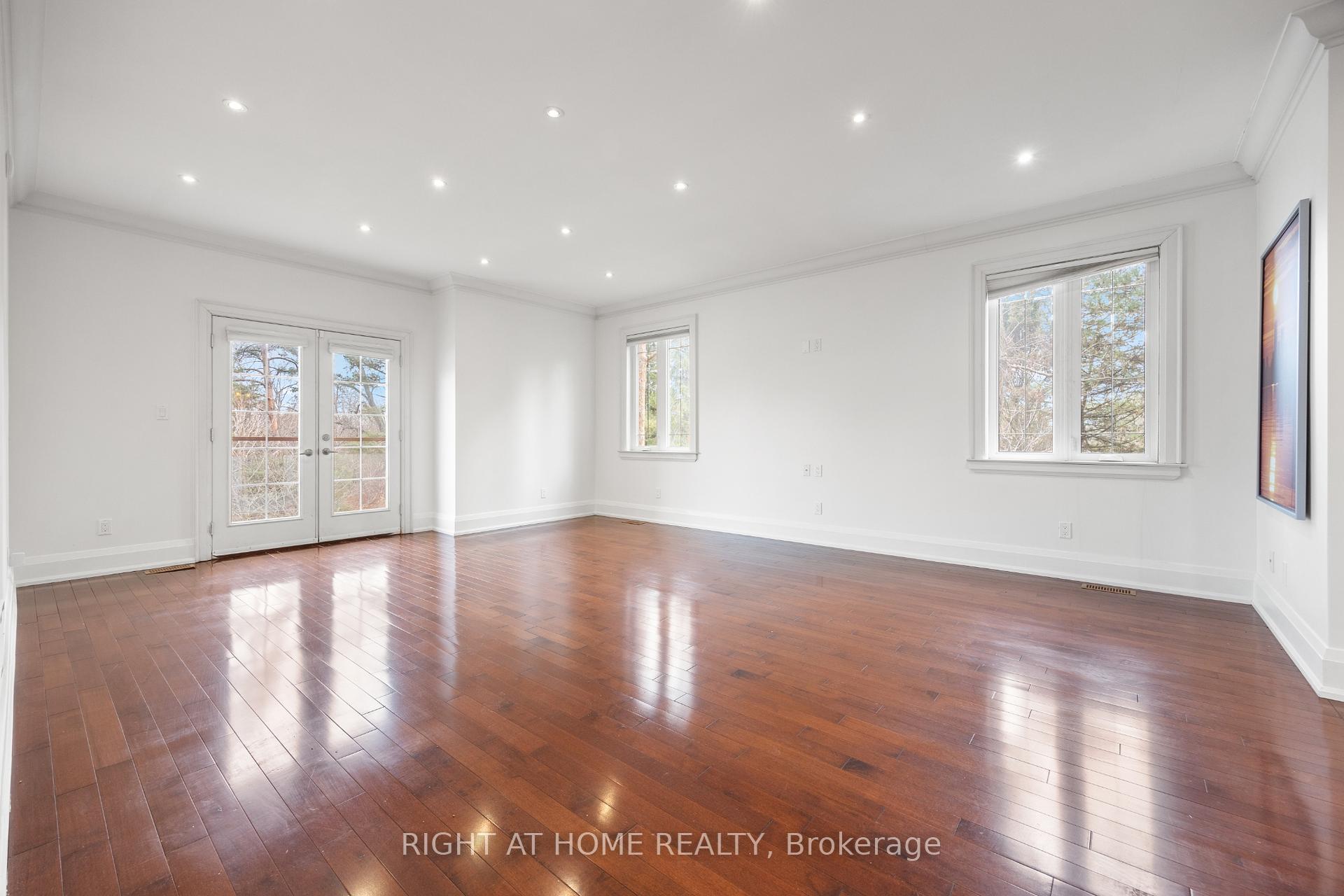 25 Meadowvale Rd, Toronto, ON M1C1R7 | 4 Bedroom 6 Bathroom Detached House | Image 7