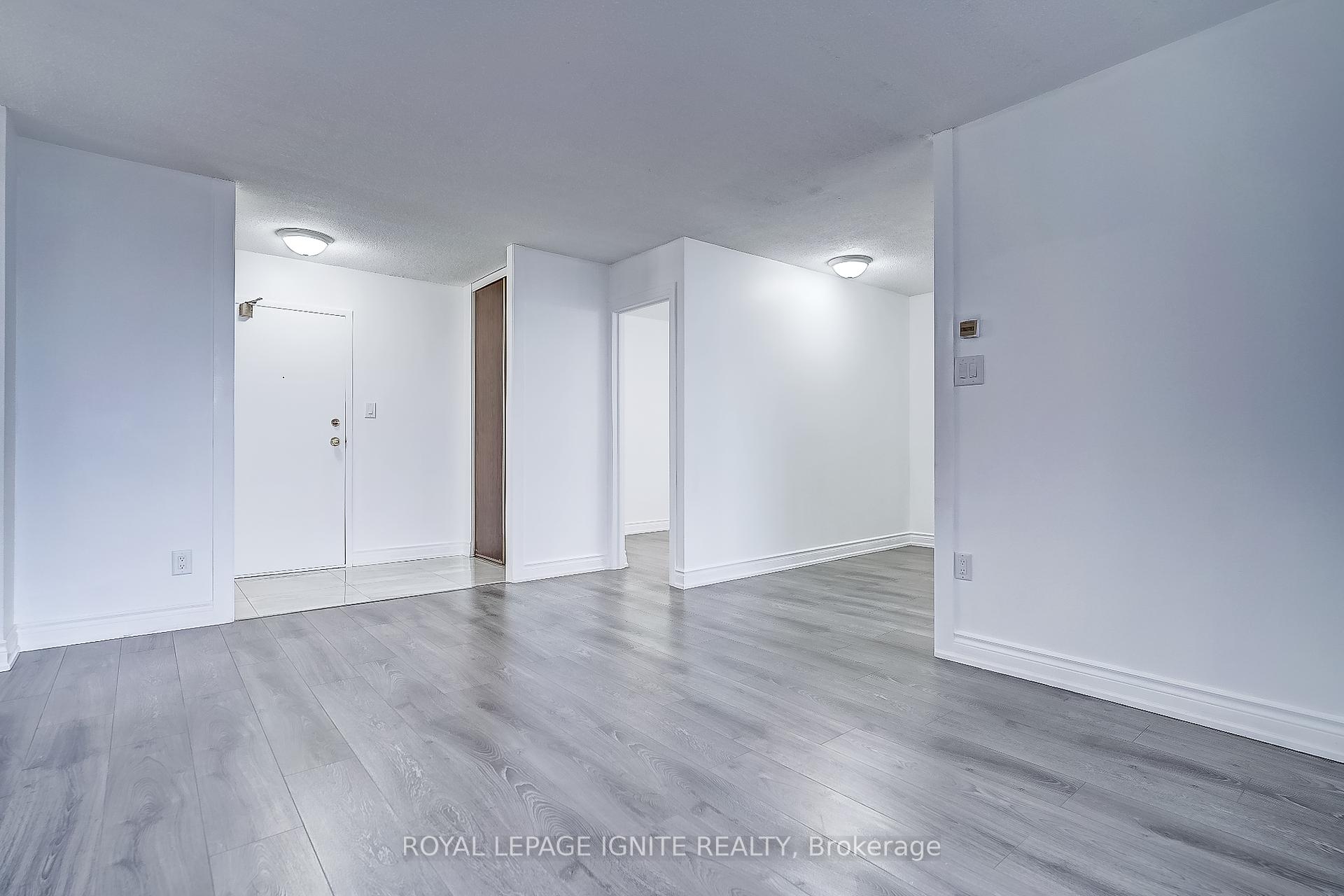 #1913 - 100 Wingarden Crt, Toronto, ON M1B2P4 | 2 Bedroom 2 Bathroom Condo Apt | Image 10