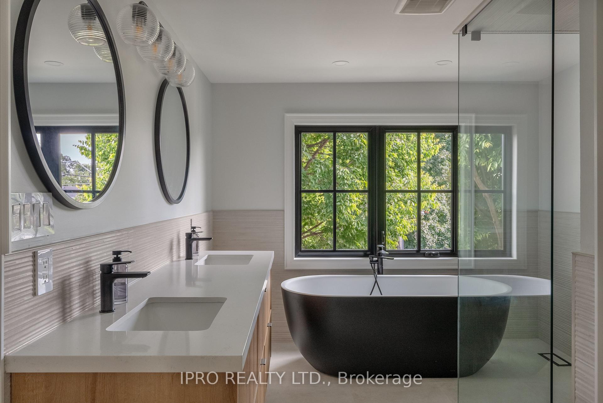 246 O'connor Dr, Toronto, ON M4J2T6 | 4 Bedroom 4 Bathroom Detached House | Image 18