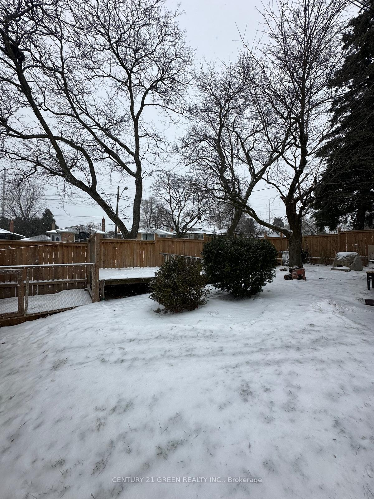 17 Benroyal Cres, Toronto, ON M1H1L6 | 3 Bedroom 3 Bathroom Detached House | Image 13