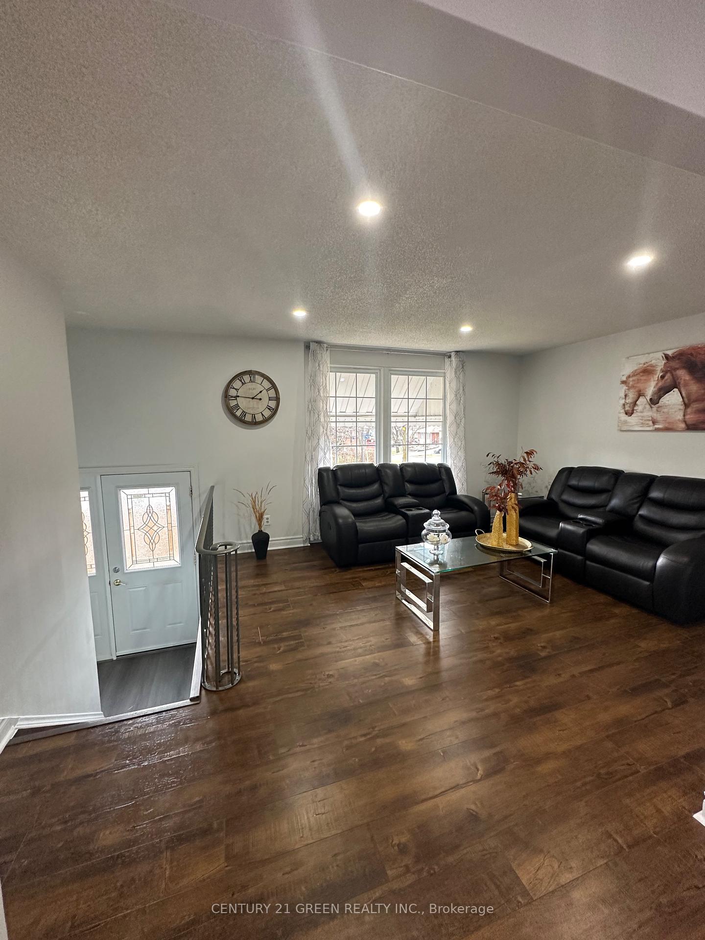 17 Benroyal Cres, Toronto, ON M1H1L6 | 3 Bedroom 3 Bathroom Detached House | Image 30