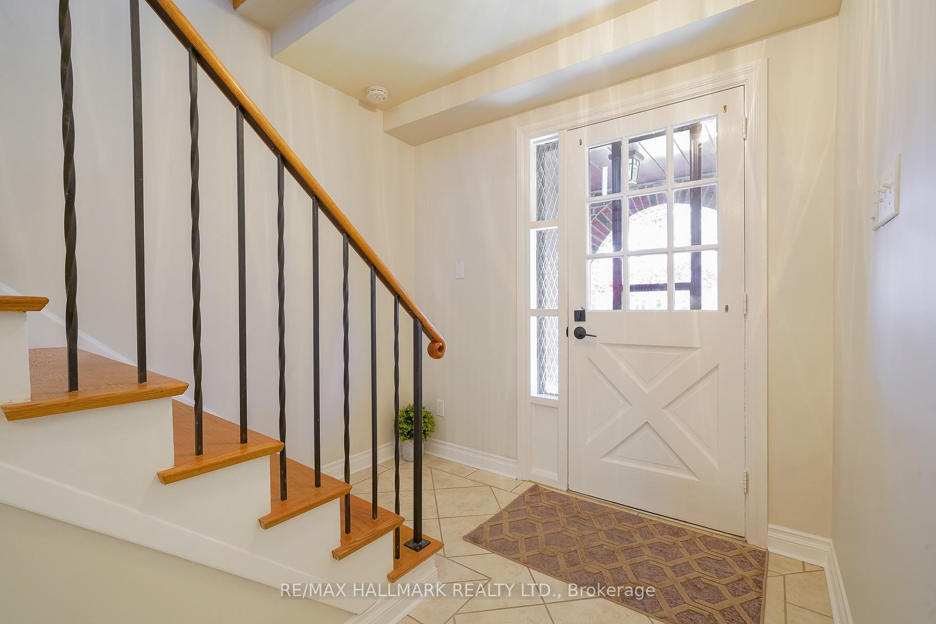 3 Langevin Cres, Toronto, ON M1C2B7 | 4 Bedroom 3 Bathroom Detached House | Image 4