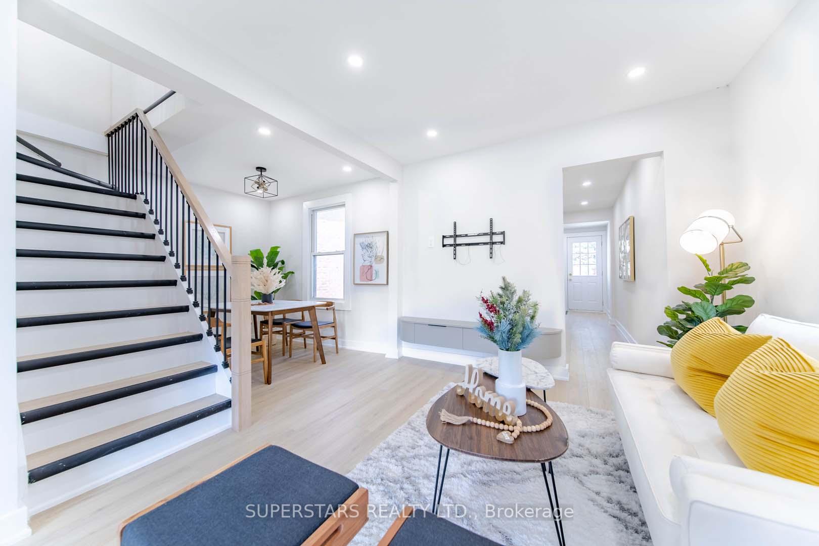 14 Pinegrove Ave, Toronto, ON M1N2G4 | 3 Bedroom 2 Bathroom Detached House | Image 10