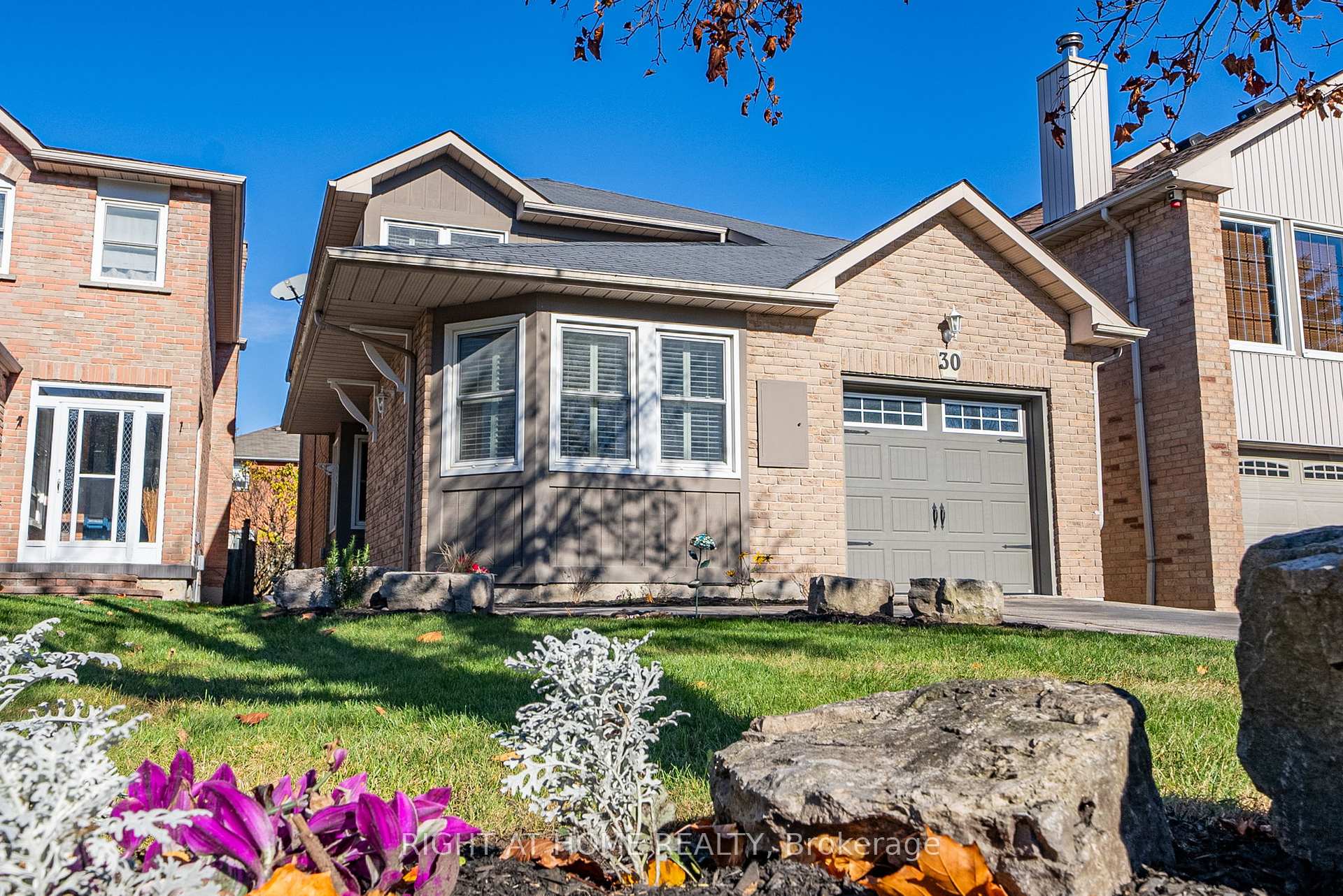 30 Bornholm Dr, Toronto, ON M1C4P7 | 3 Bedroom 4 Bathroom Detached House | Image 1