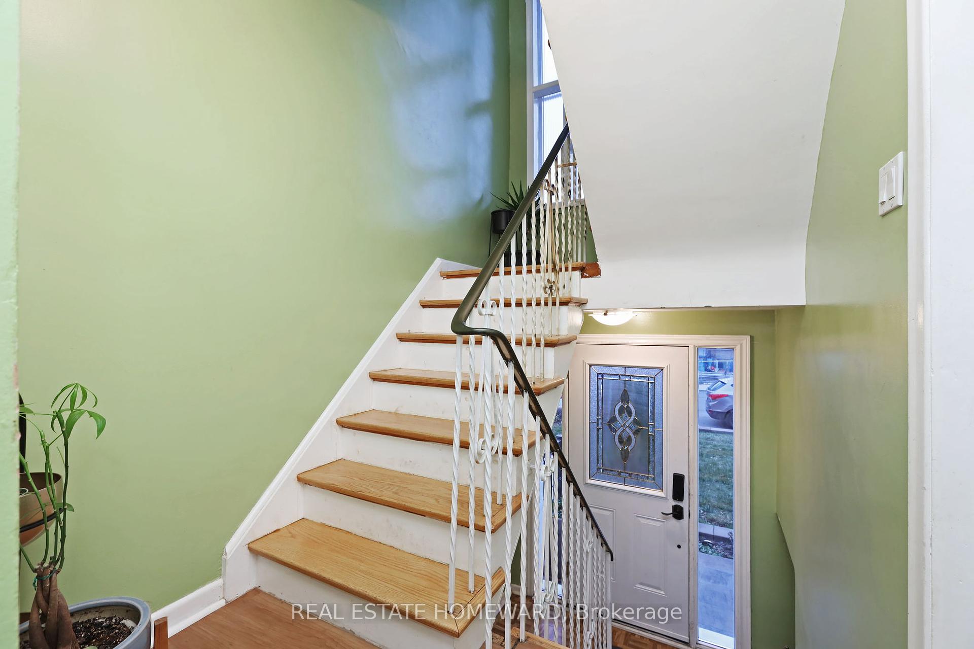 363 Highfield Rd, Toronto, ON M4L2V7 | 3 Bedroom 3 Bathroom Semi-Detached House | Image 3