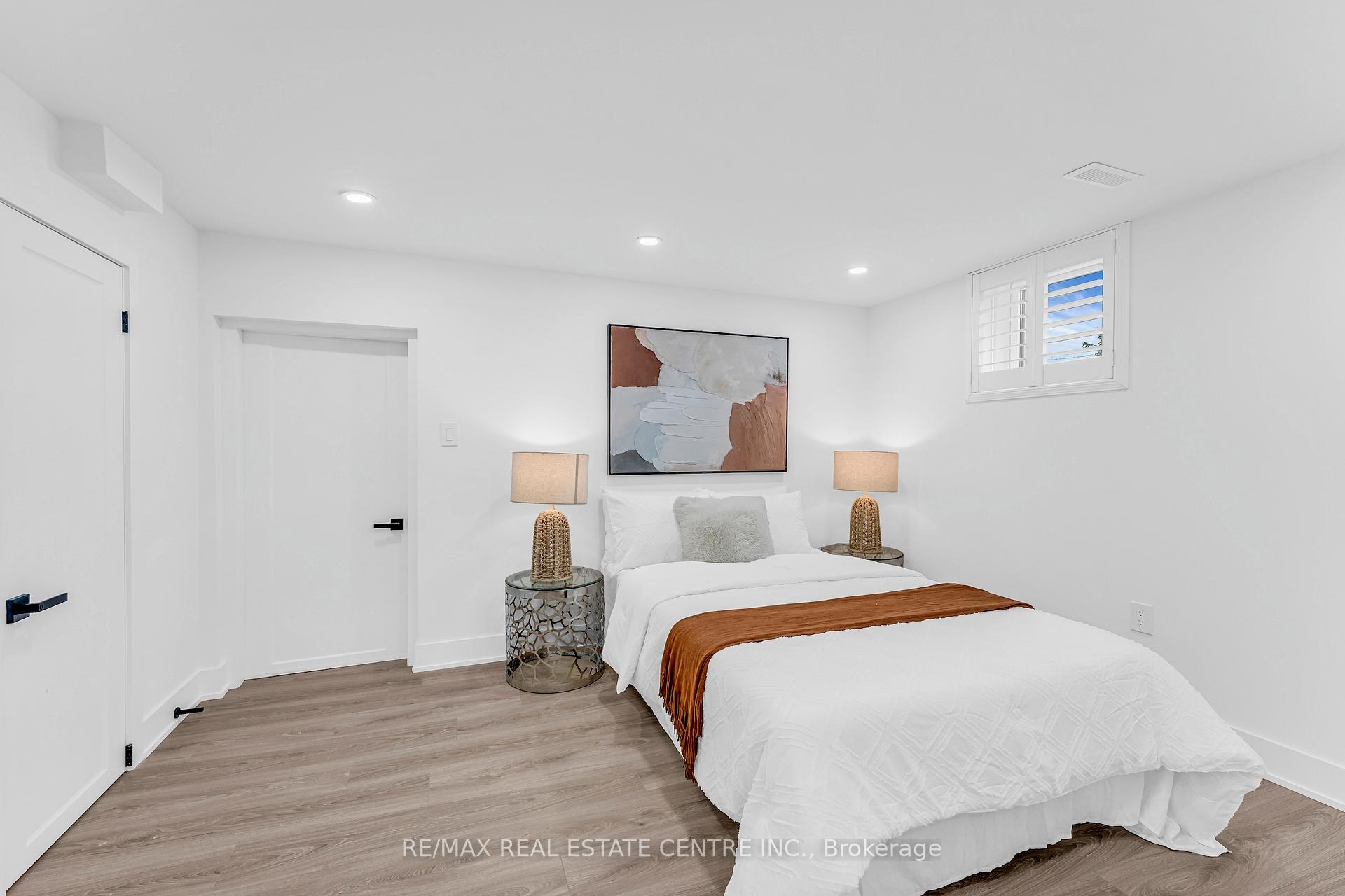 35 Munford Cres, Toronto, ON M4B1B9 | 4 Bedroom 6 Bathroom Detached House | Image 28