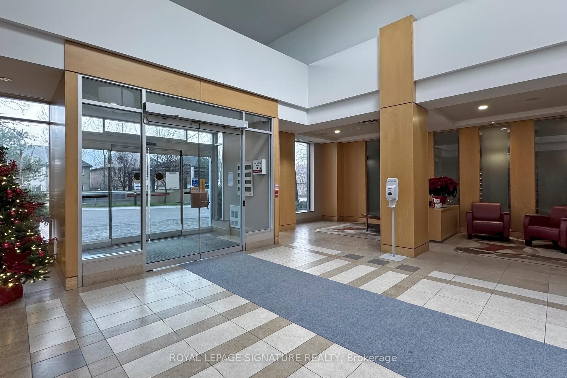 #1531 - 18 Mondeo Dr, Toronto, ON M1P5C8 | 1 Bedroom 1 Bathroom Condo Apt | Image 3