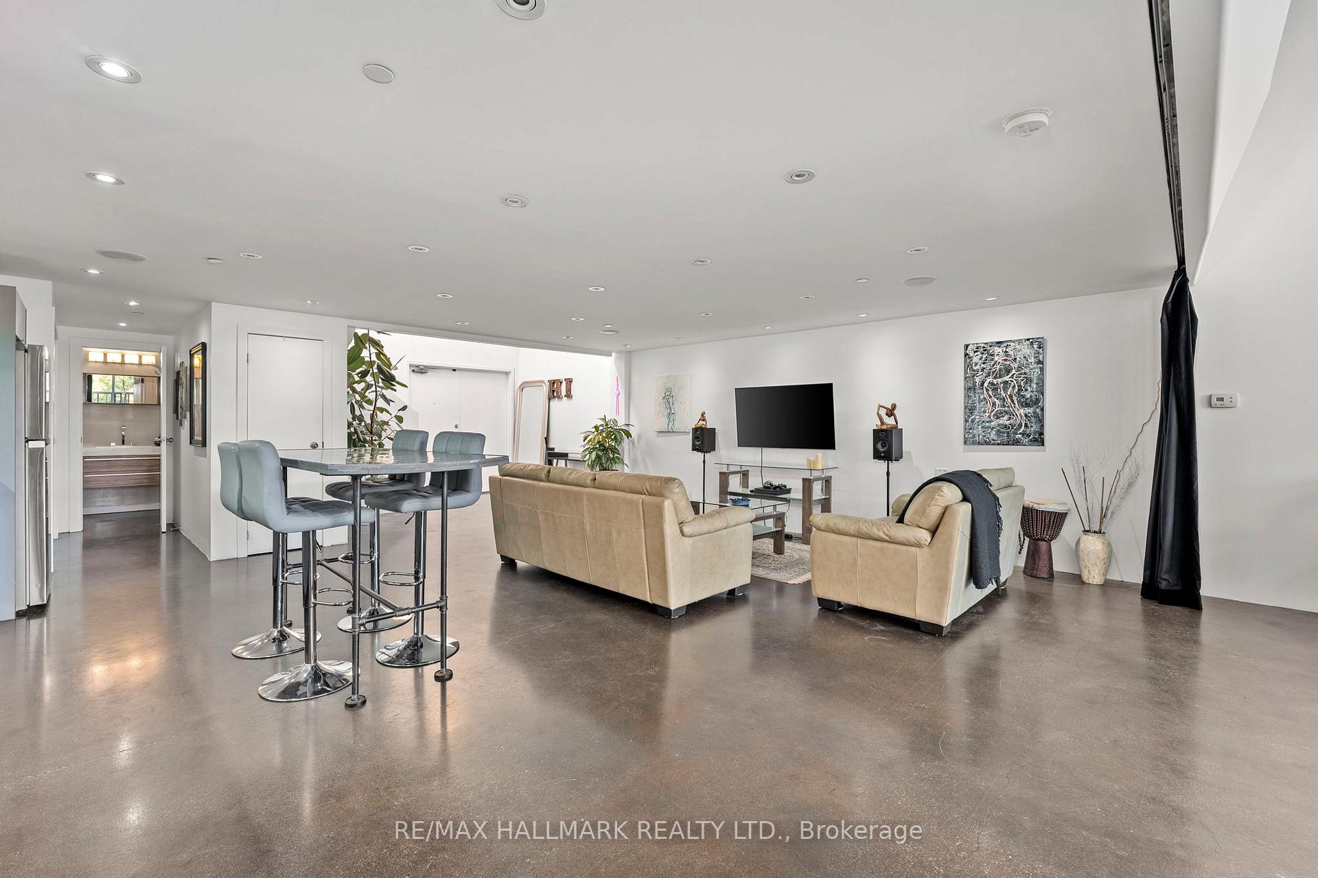 #226 - 1173 Dundas St E, Toronto, ON M4M3P1 | 2 Bedroom 2 Bathroom Condo Apt | Image 10