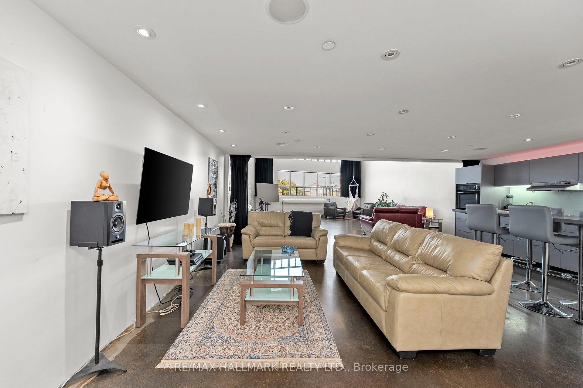 #226 - 1173 Dundas St E, Toronto, ON M4M3P1 | 2 Bedroom 2 Bathroom Condo Apt | Image 25