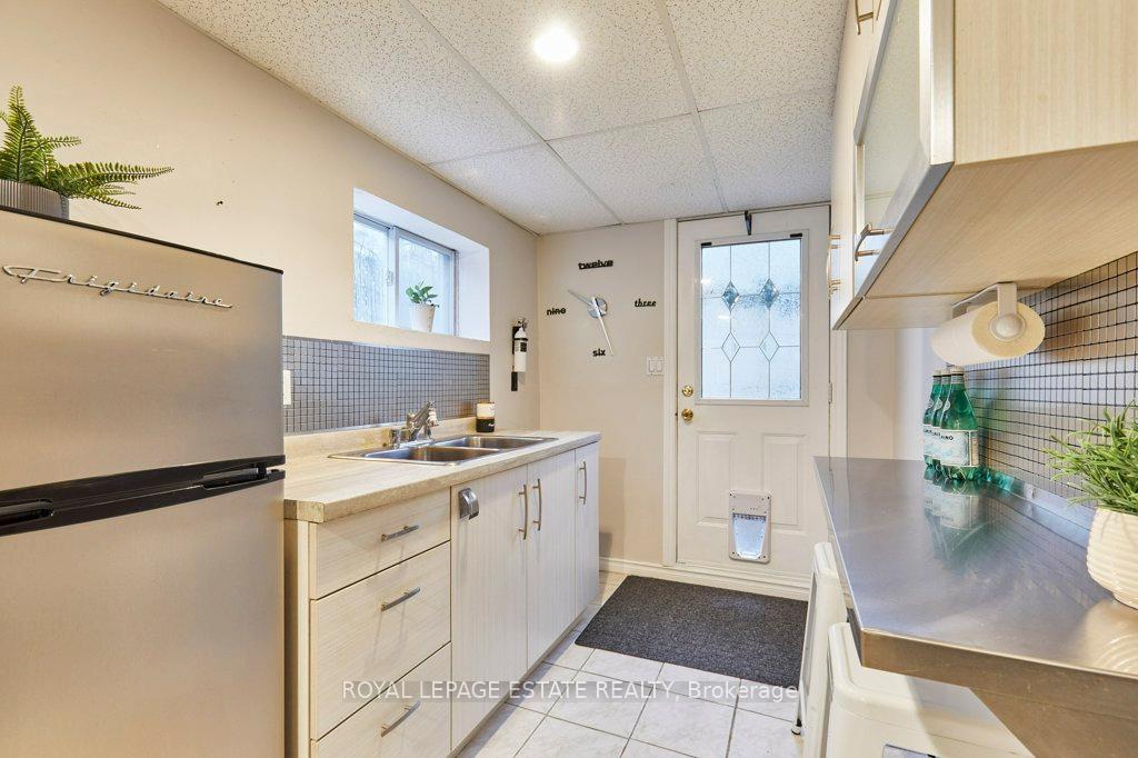 63 Valhalla Blvd, Toronto, ON M1N3B4 | 3 Bedroom 3 Bathroom Detached House | Image 28