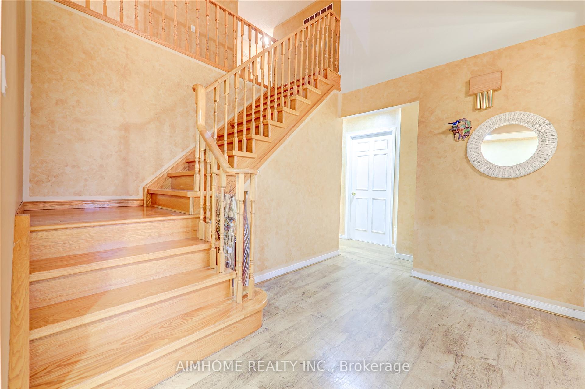 258 Centennial Rd, Toronto, ON M1C1Z9 | 4 Bedroom 4 Bathroom Detached House | Image 5