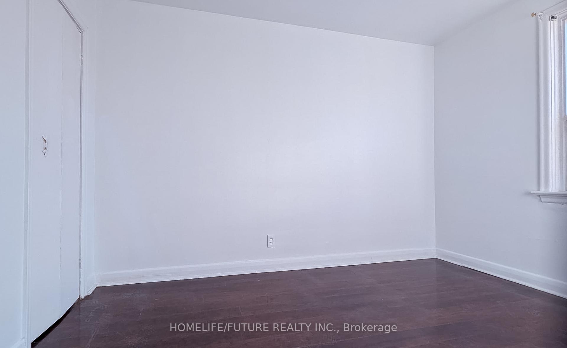 124 North Woodrow Blvd, Toronto, ON M1K1X1 | 2 Bedroom 2 Bathroom Detached House | Image 11