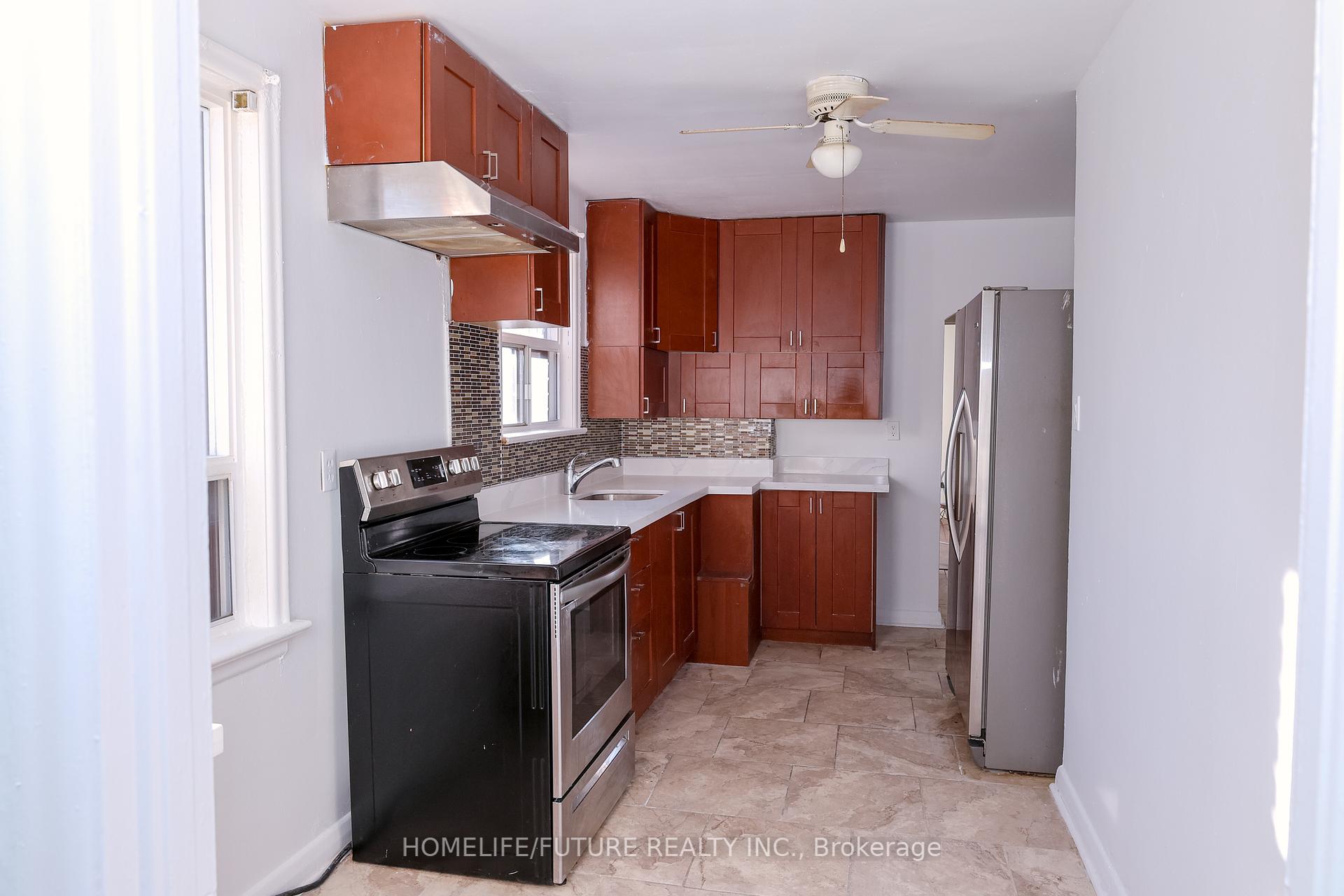 124 North Woodrow Blvd, Toronto, ON M1K1X1 | 2 Bedroom 2 Bathroom Detached House | Image 13