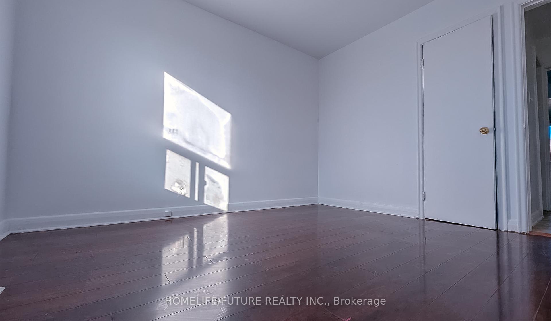 124 North Woodrow Blvd, Toronto, ON M1K1X1 | 2 Bedroom 2 Bathroom Detached House | Image 16