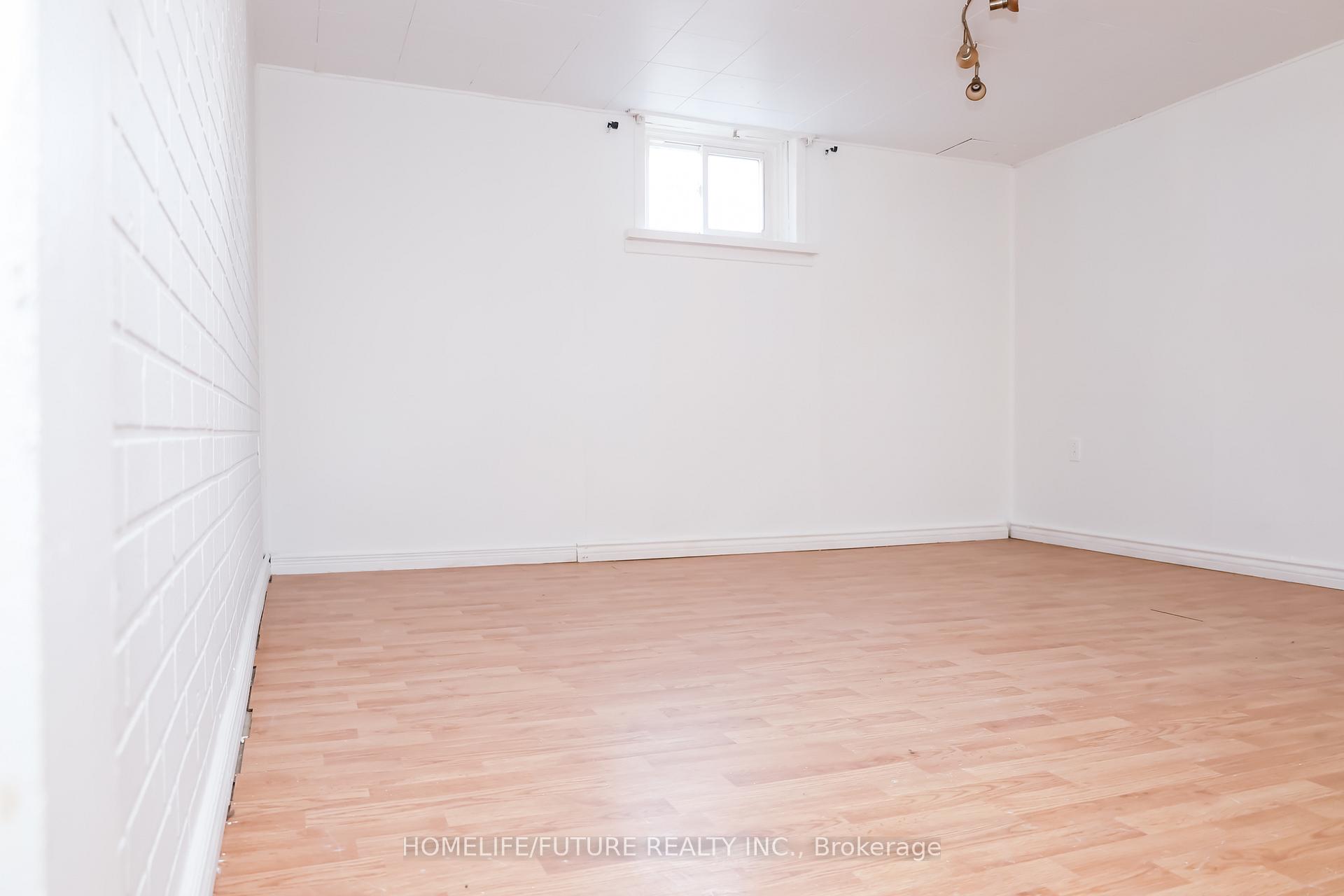 124 North Woodrow Blvd, Toronto, ON M1K1X1 | 2 Bedroom 2 Bathroom Detached House | Image 27