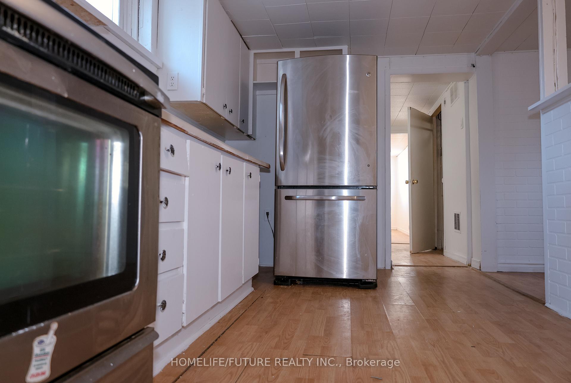 124 North Woodrow Blvd, Toronto, ON M1K1X1 | 2 Bedroom 2 Bathroom Detached House | Image 3