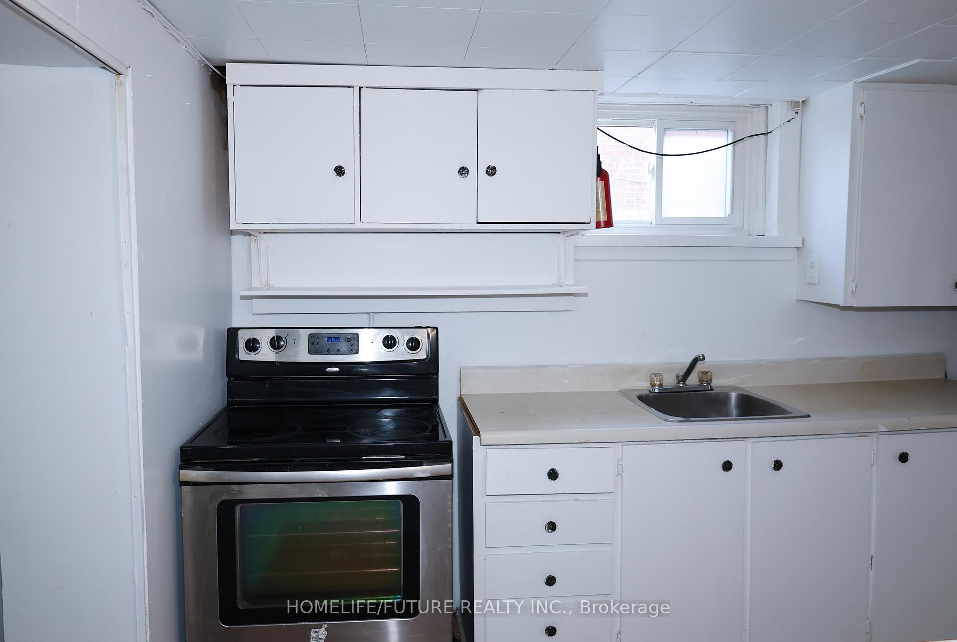 124 North Woodrow Blvd, Toronto, ON M1K1X1 | 2 Bedroom 2 Bathroom Detached House | Image 4