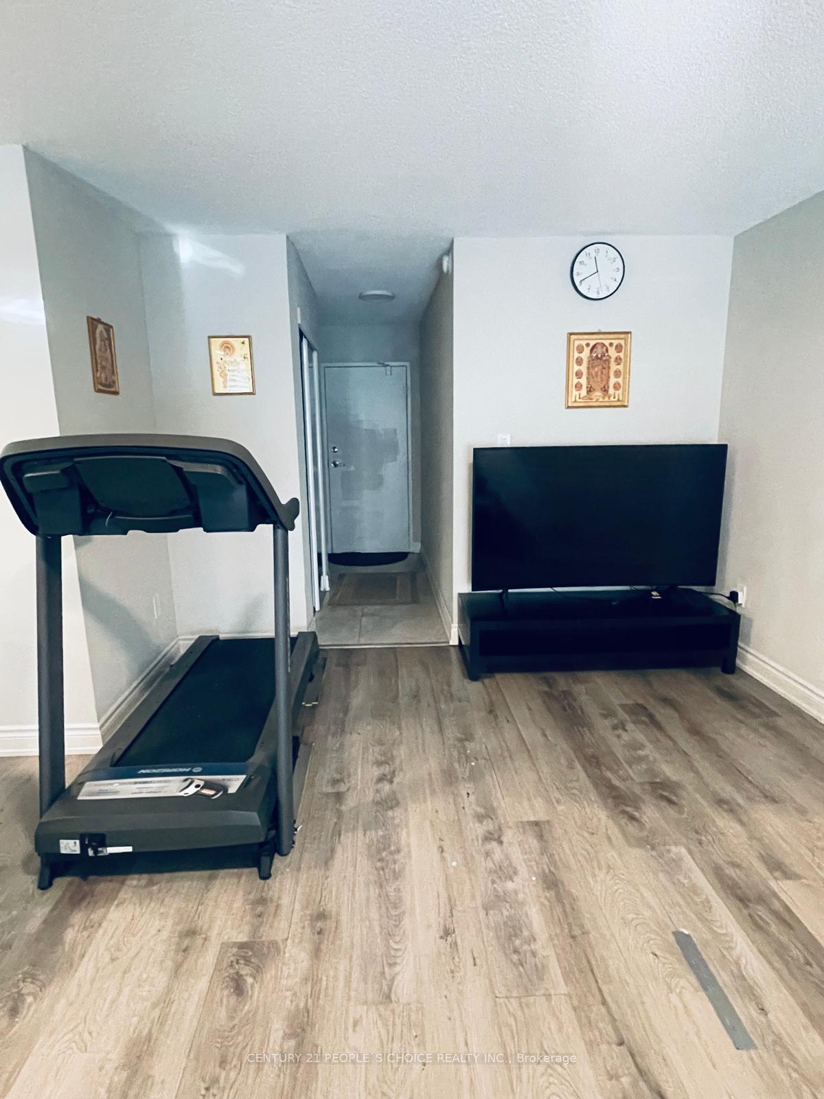 #216 - 100 Wingarden Crt, Toronto, ON M1B2P4 | 2 Bedroom 2 Bathroom Condo Apt | Image 10