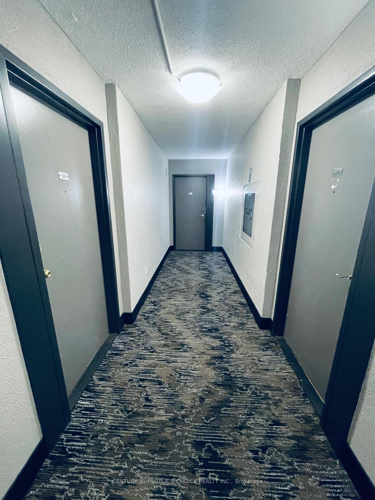 #216 - 100 Wingarden Crt, Toronto, ON M1B2P4 | 2 Bedroom 2 Bathroom Condo Apt | Image 16