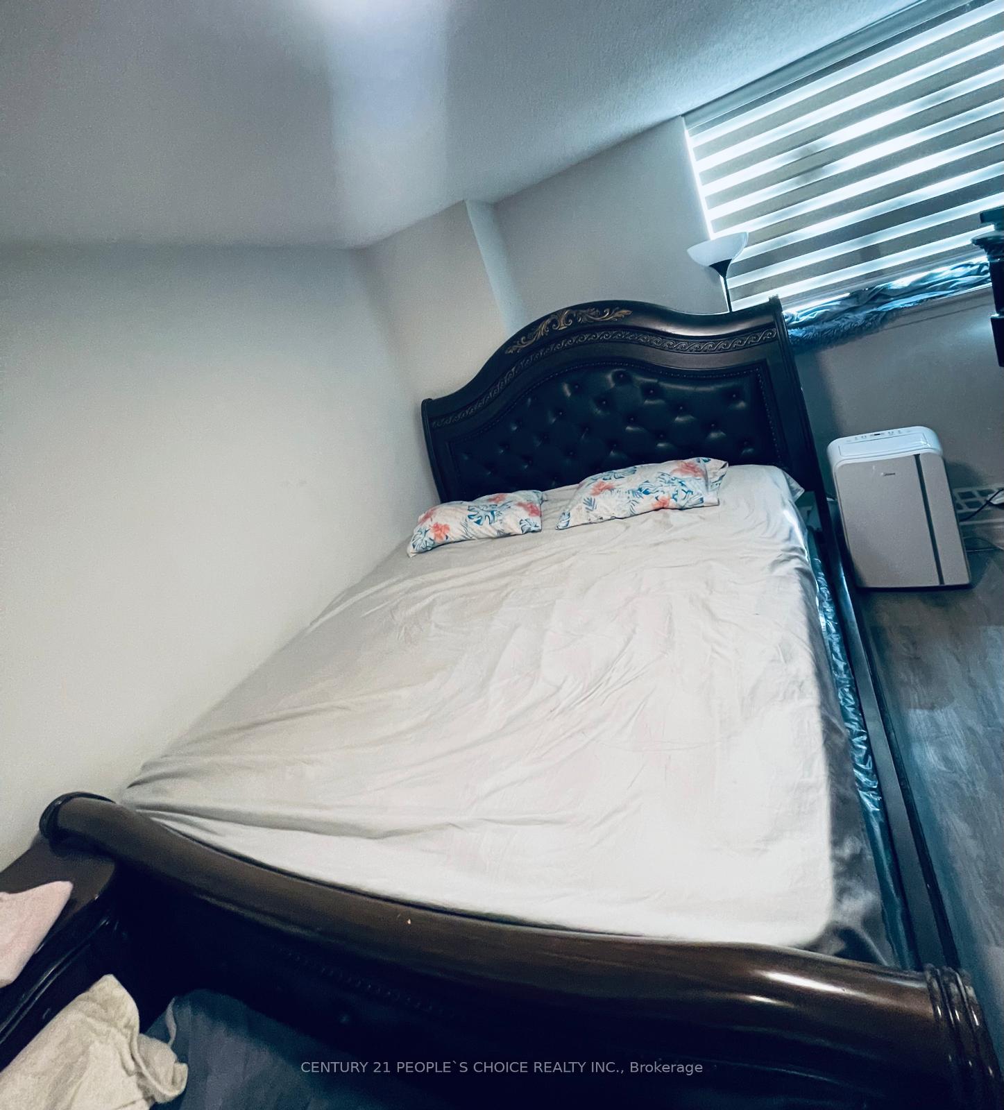 #216 - 100 Wingarden Crt, Toronto, ON M1B2P4 | 2 Bedroom 2 Bathroom Condo Apt | Image 17