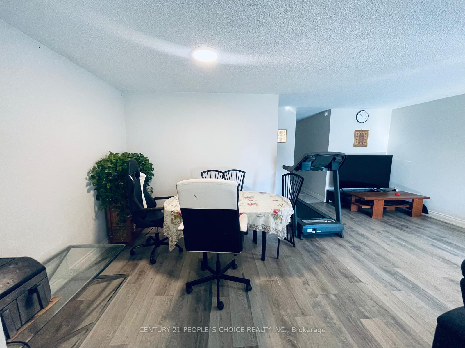 #216 - 100 Wingarden Crt, Toronto, ON M1B2P4 | 2 Bedroom 2 Bathroom Condo Apt | Image 7