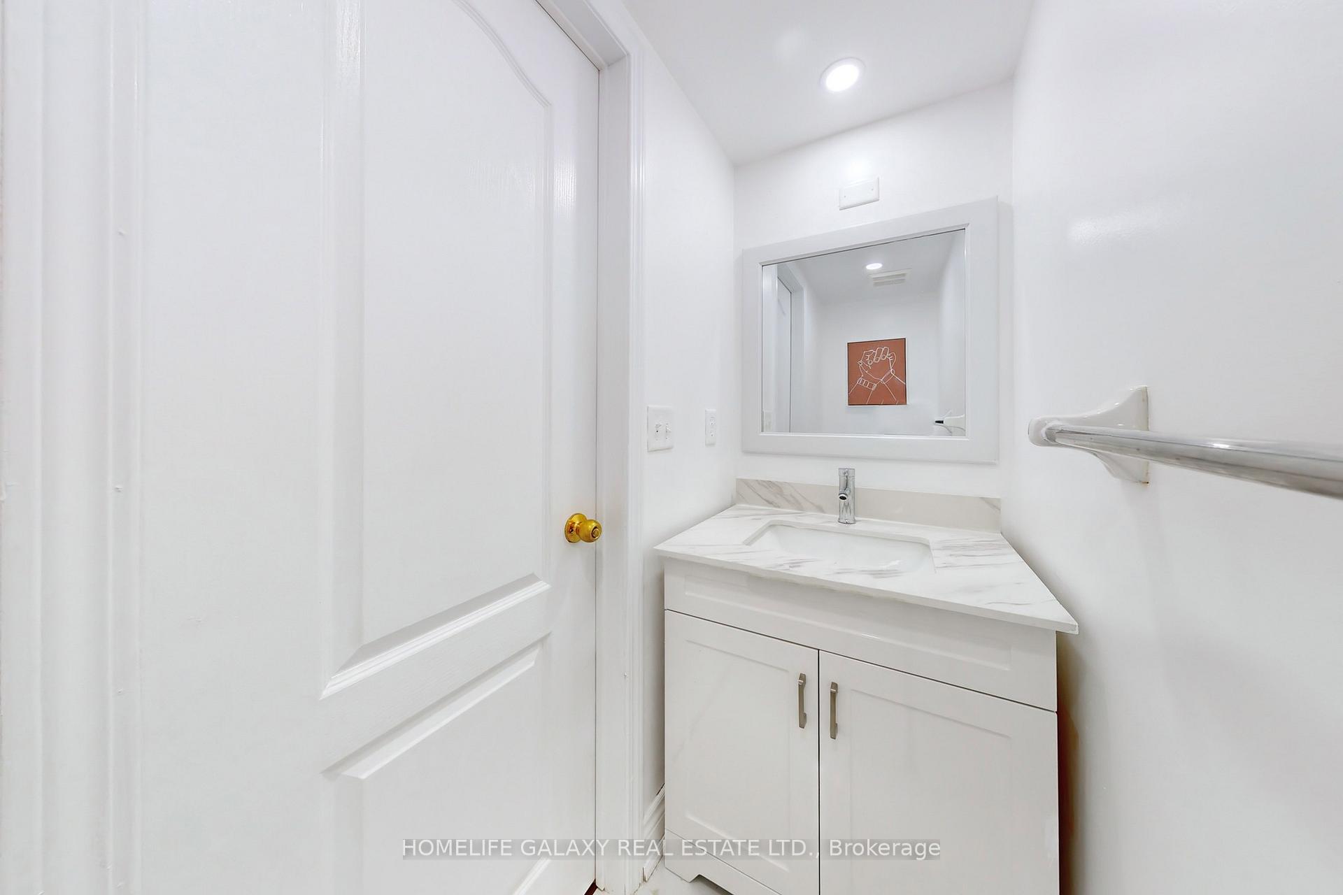 4 Sirius Cres, Toronto, ON M1X2A6 | 4 Bedroom 3 Bathroom Detached House | Image 11