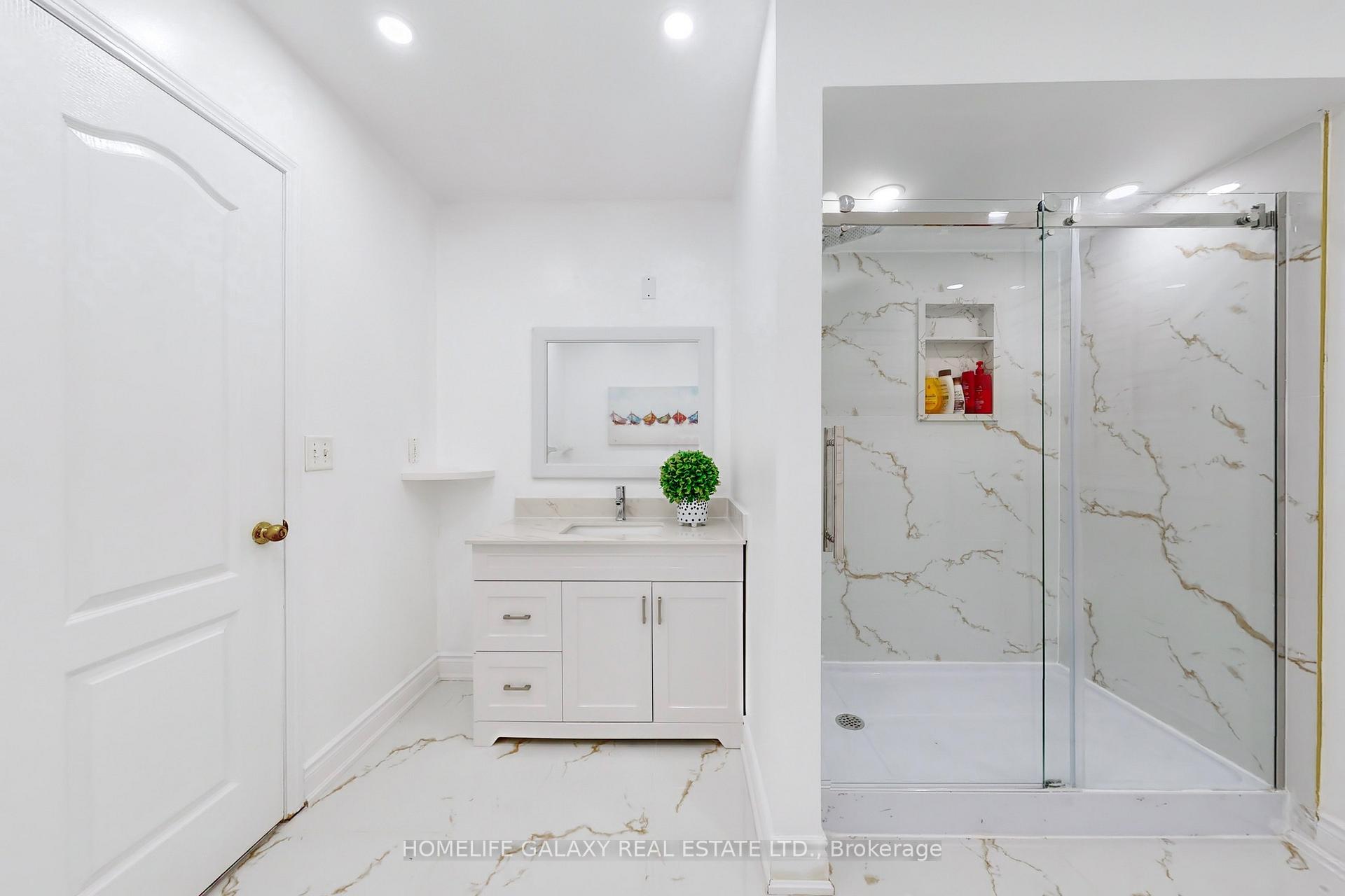 4 Sirius Cres, Toronto, ON M1X2A6 | 4 Bedroom 3 Bathroom Detached House | Image 16