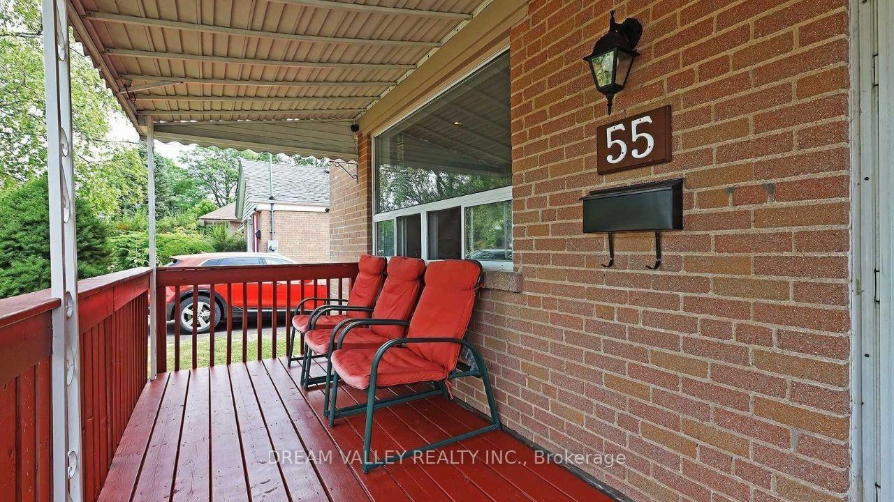 55 Colonial Ave, Toronto, ON M1M2C4 | 3 Bedroom 3 Bathroom Detached House | Image 3