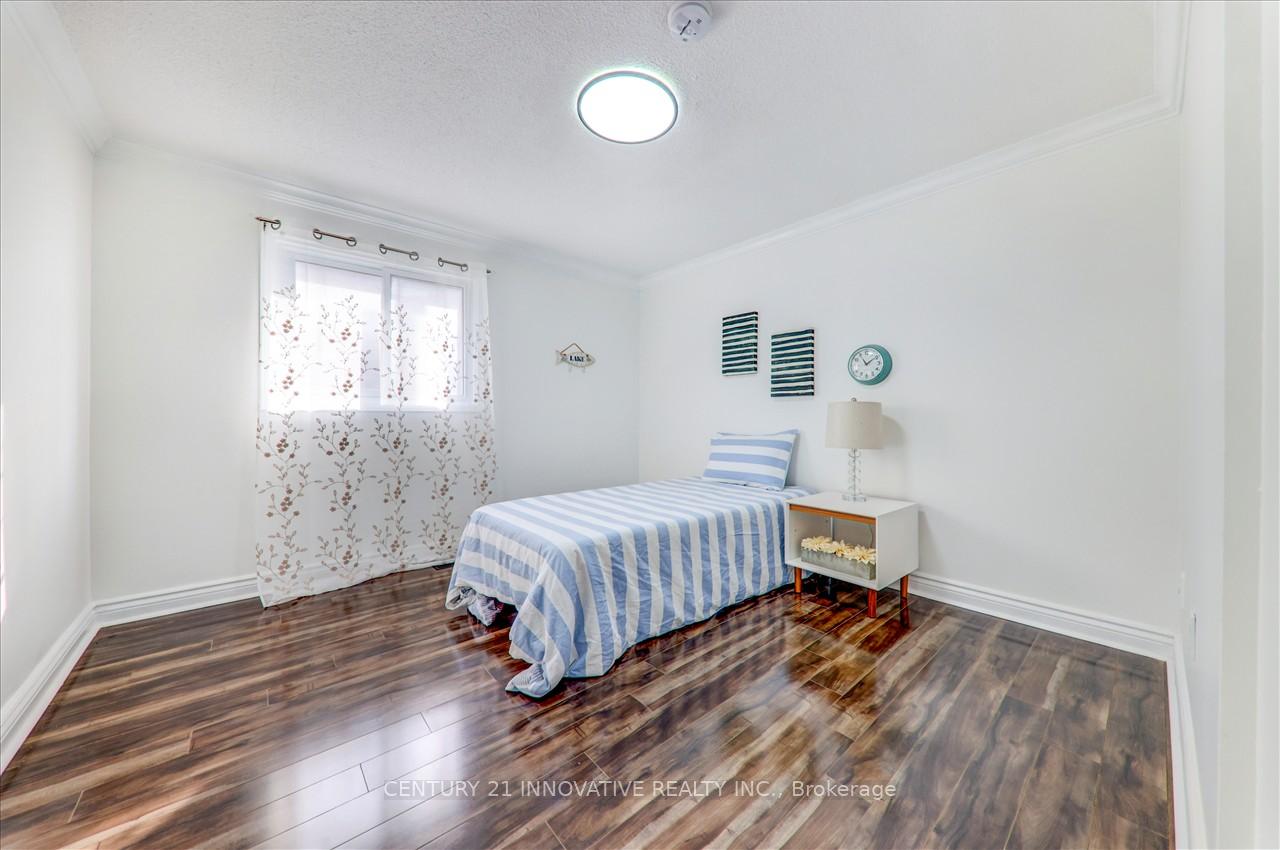 39 Birrell Ave, Toronto, ON M1B5C8 | 4 Bedroom 4 Bathroom Detached House | Image 21