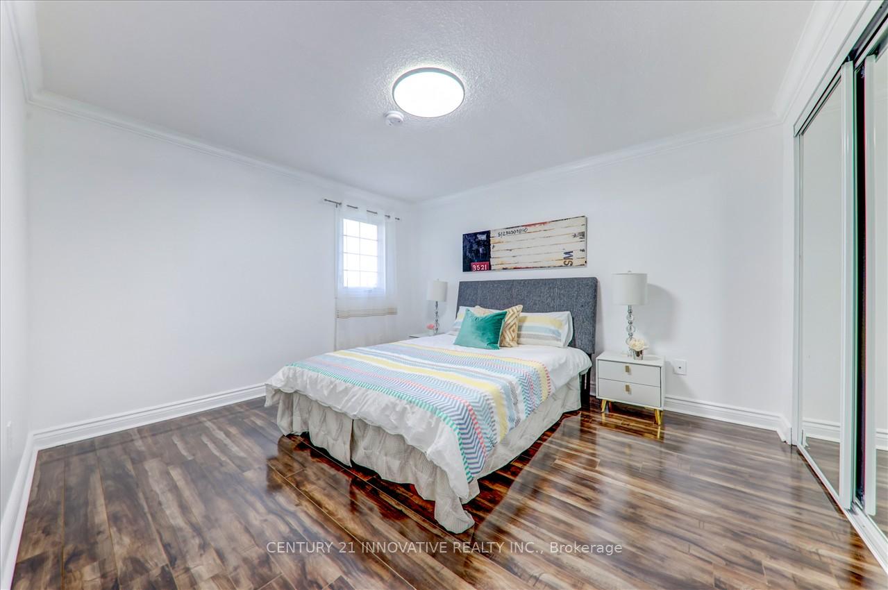 39 Birrell Ave, Toronto, ON M1B5C8 | 4 Bedroom 4 Bathroom Detached House | Image 24