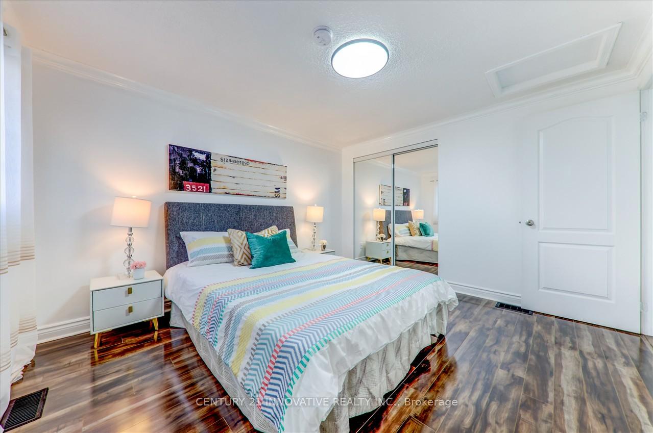 39 Birrell Ave, Toronto, ON M1B5C8 | 4 Bedroom 4 Bathroom Detached House | Image 25