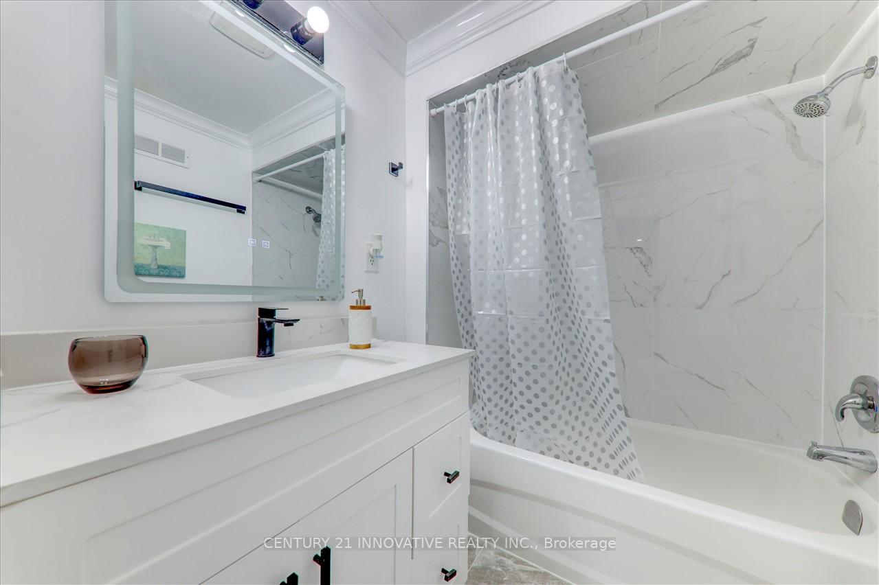 39 Birrell Ave, Toronto, ON M1B5C8 | 4 Bedroom 4 Bathroom Detached House | Image 38