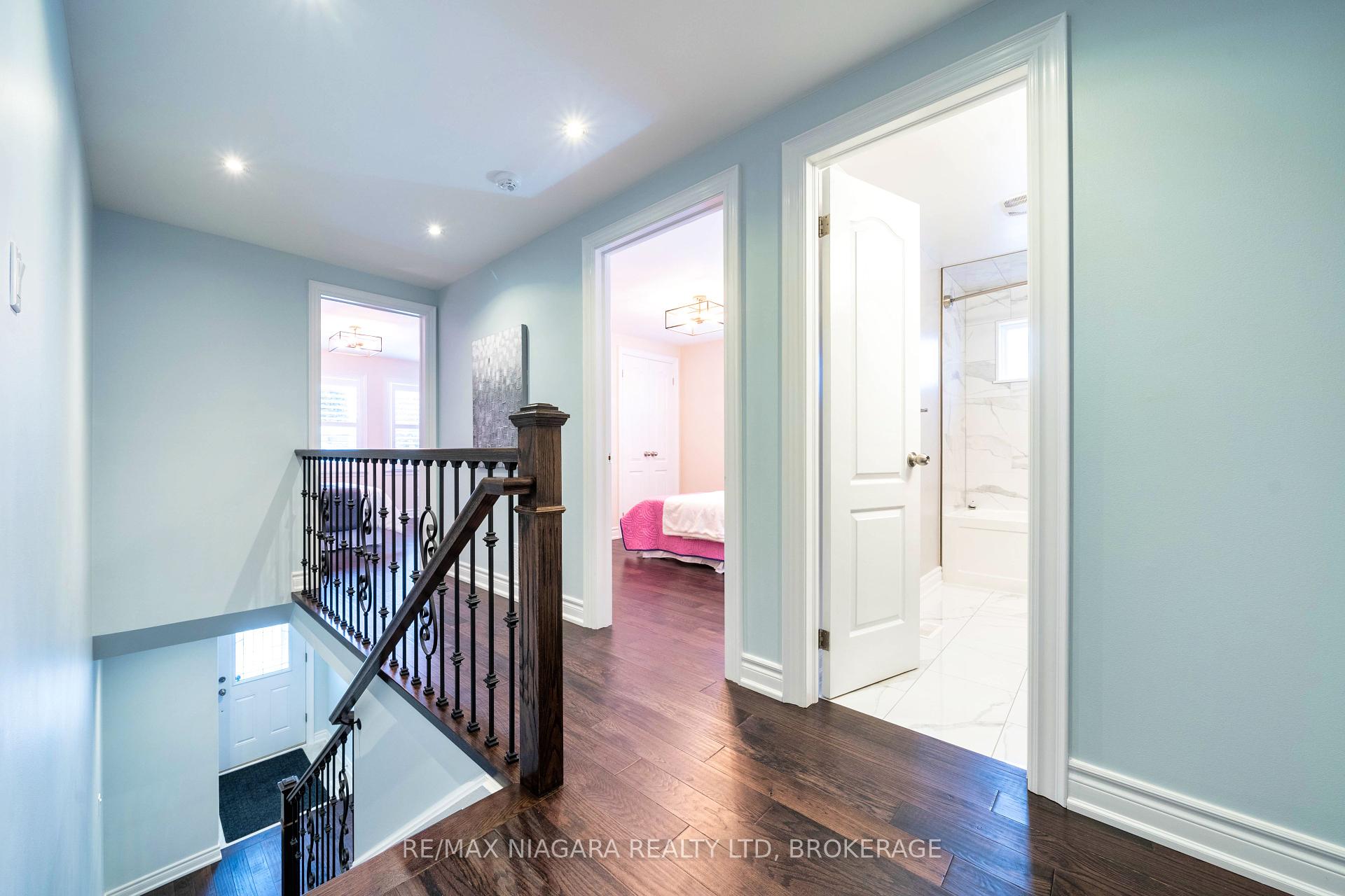 42 Kenhatch Blvd, Toronto, ON M1S3Y1 | 4 Bedroom 5 Bathroom Detached House | Image 18