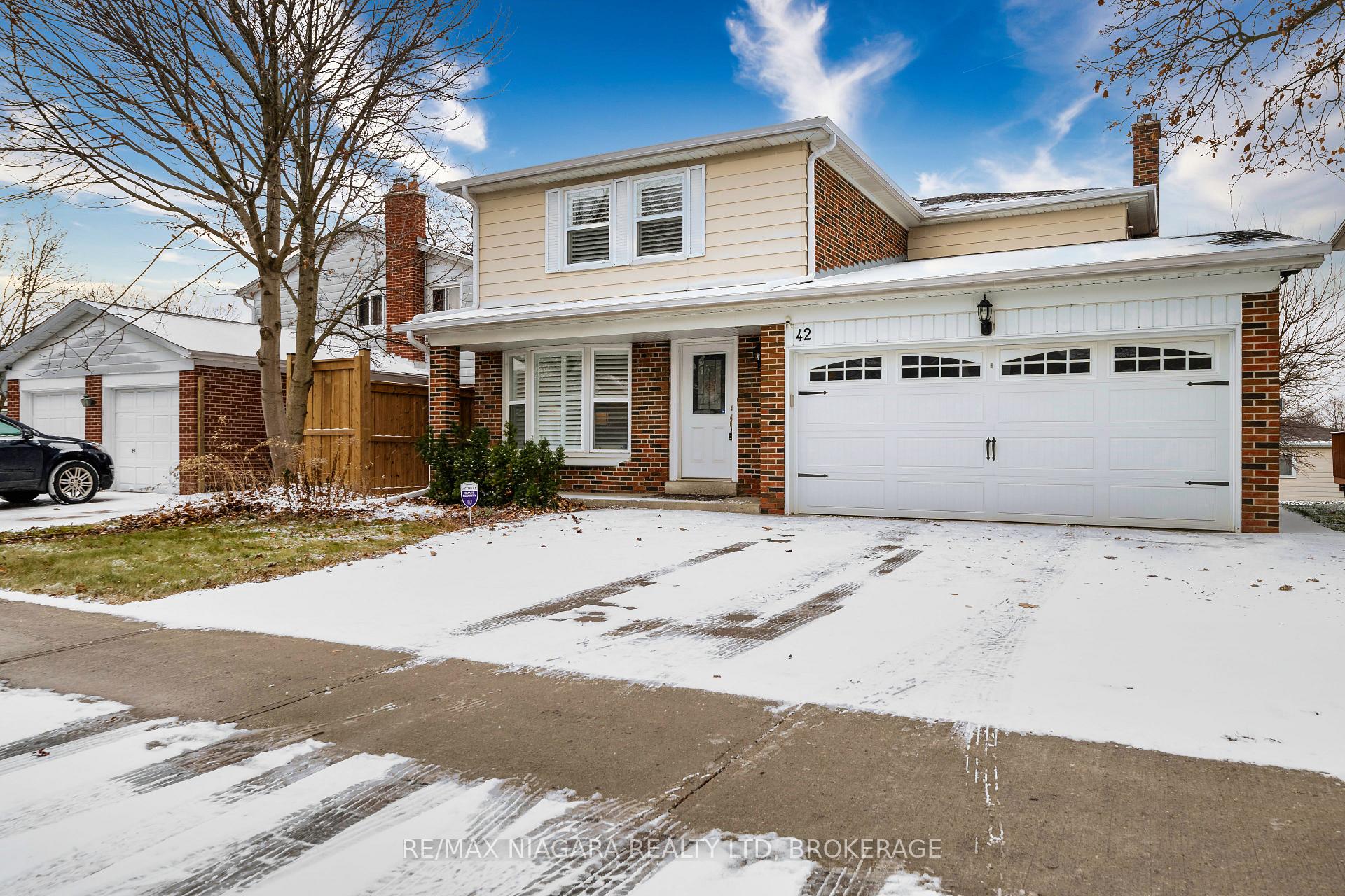 42 Kenhatch Blvd, Toronto, ON M1S3Y1 | 4 Bedroom 5 Bathroom Detached House | Image 2