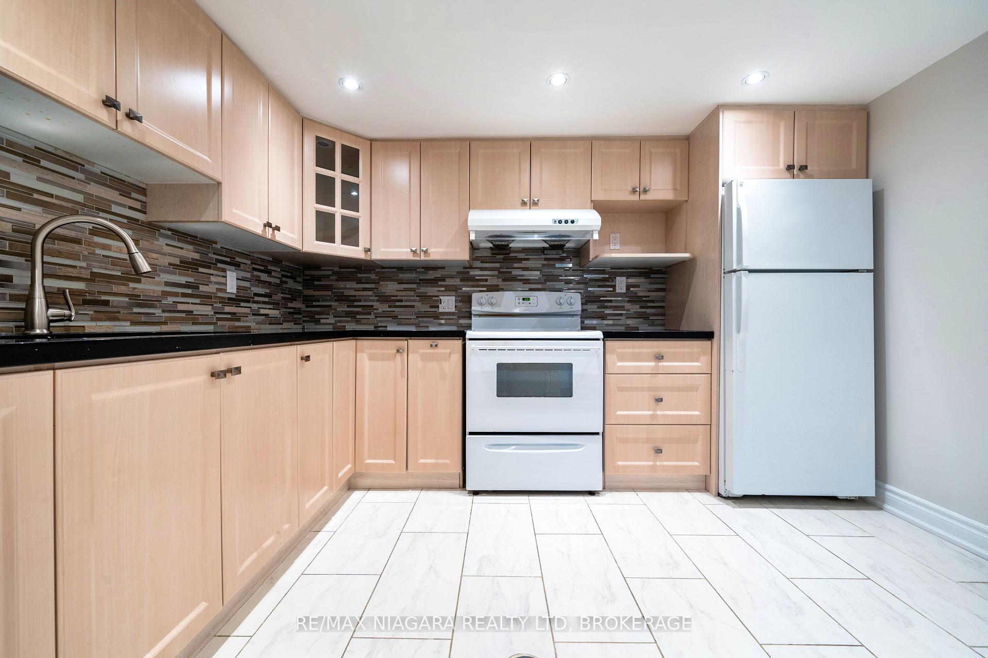 42 Kenhatch Blvd, Toronto, ON M1S3Y1 | 4 Bedroom 5 Bathroom Detached House | Image 34