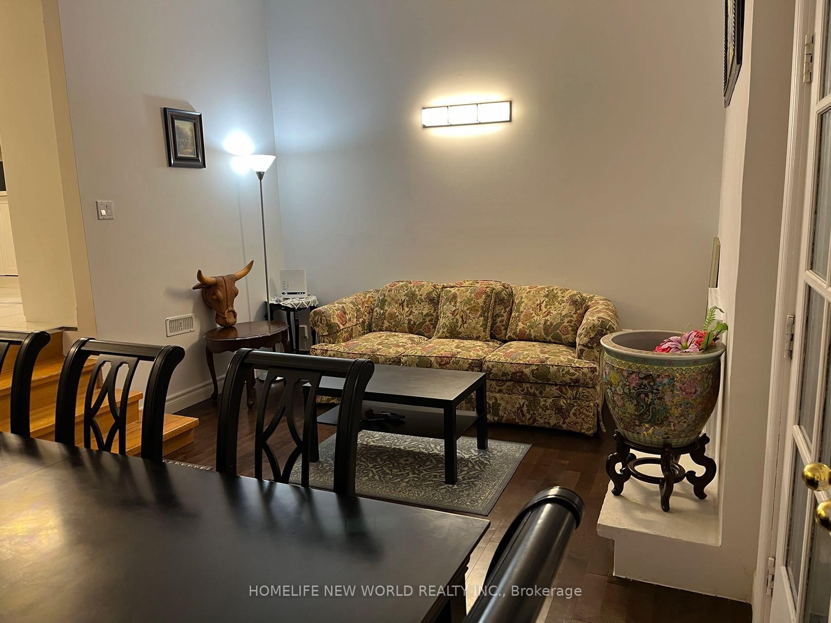 49 Beath St, Toronto, ON M1E3J4 | 4 Bedroom 3 Bathroom Detached House | Image 12