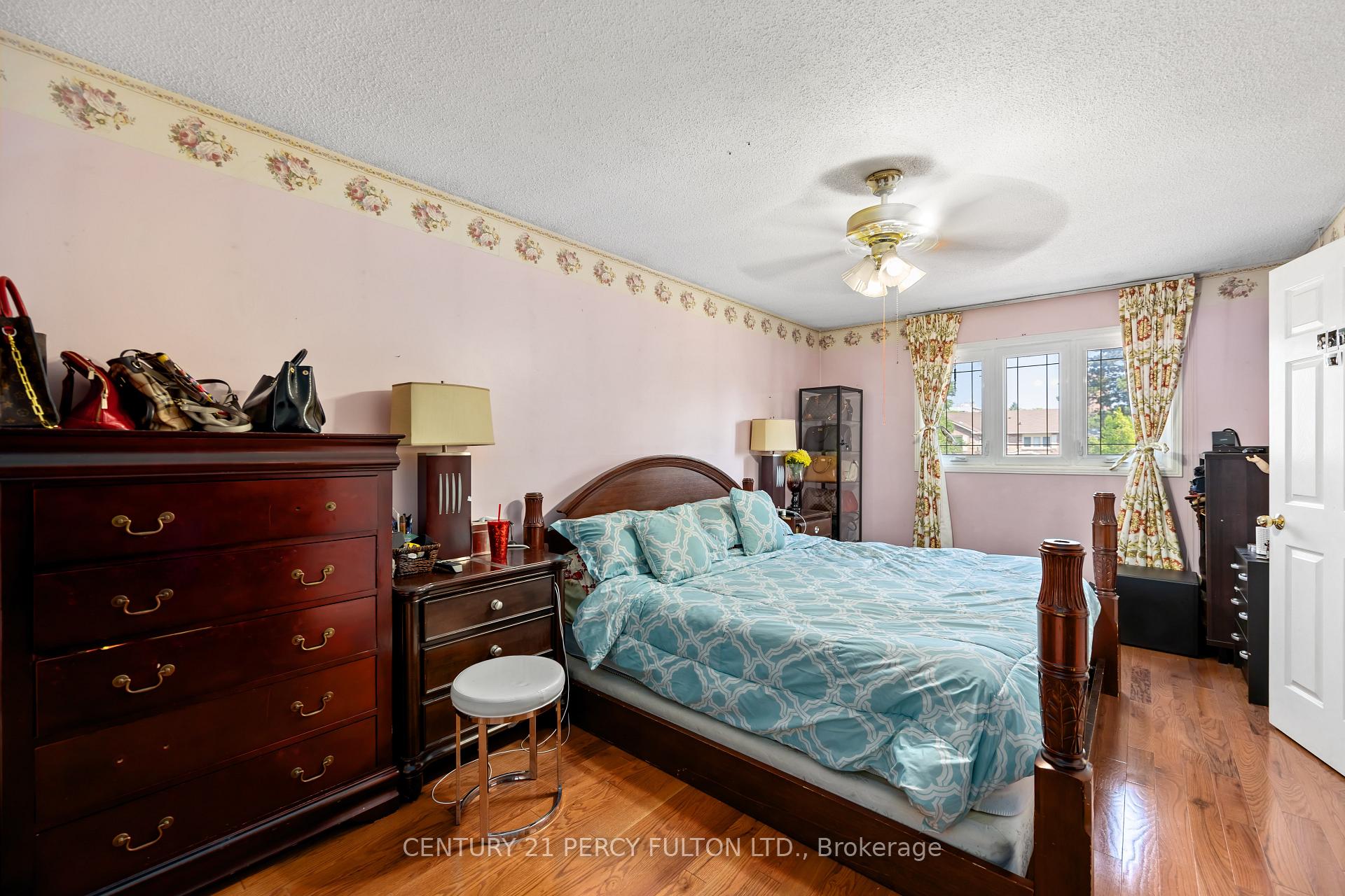 33 Budworth Dr, Toronto, ON M1E3H8 | 4 Bedroom 4 Bathroom Detached House | Image 12